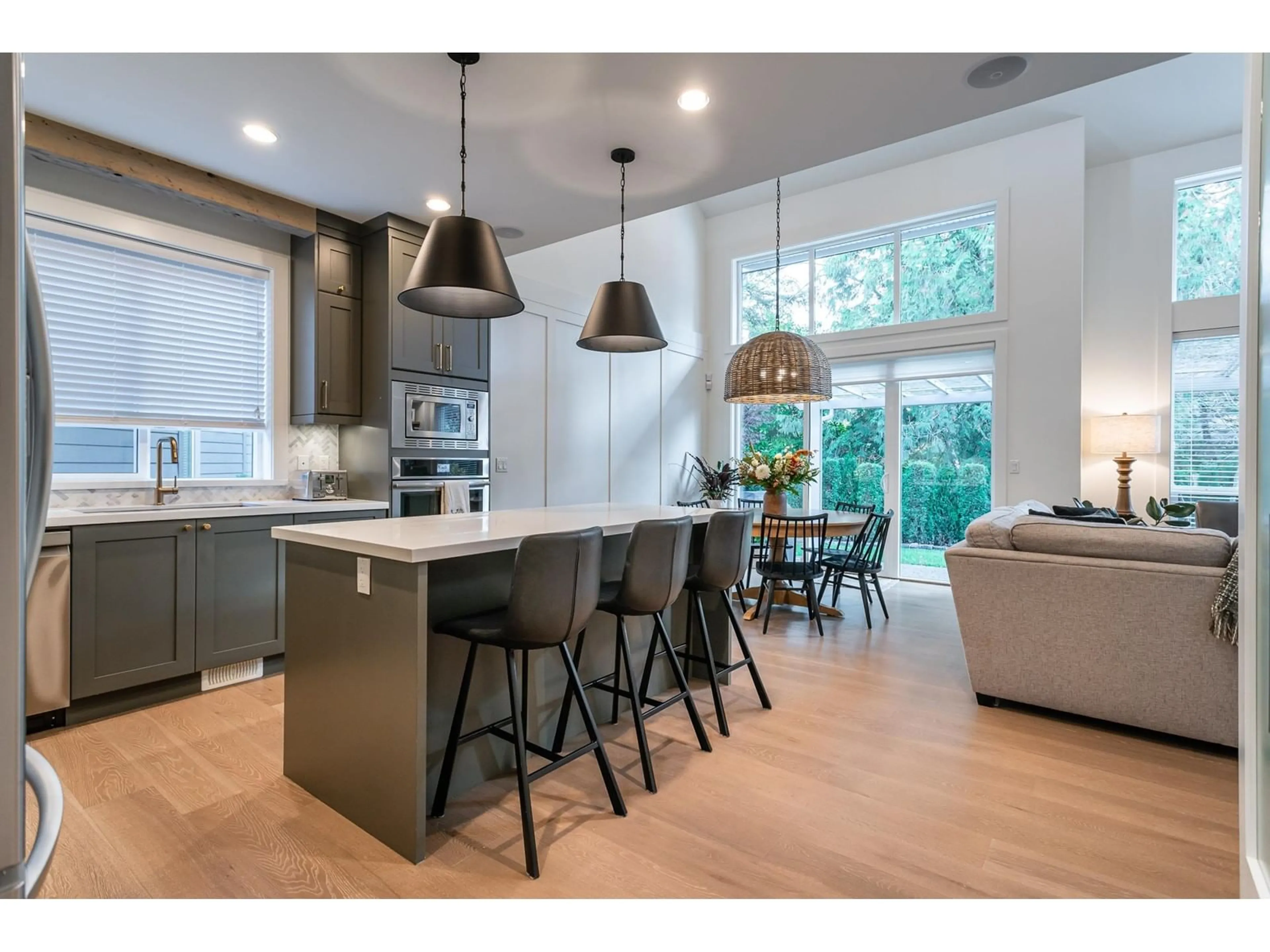 Open concept kitchen for 15 3103 160TH STREET, Surrey British Columbia V3Z0N6