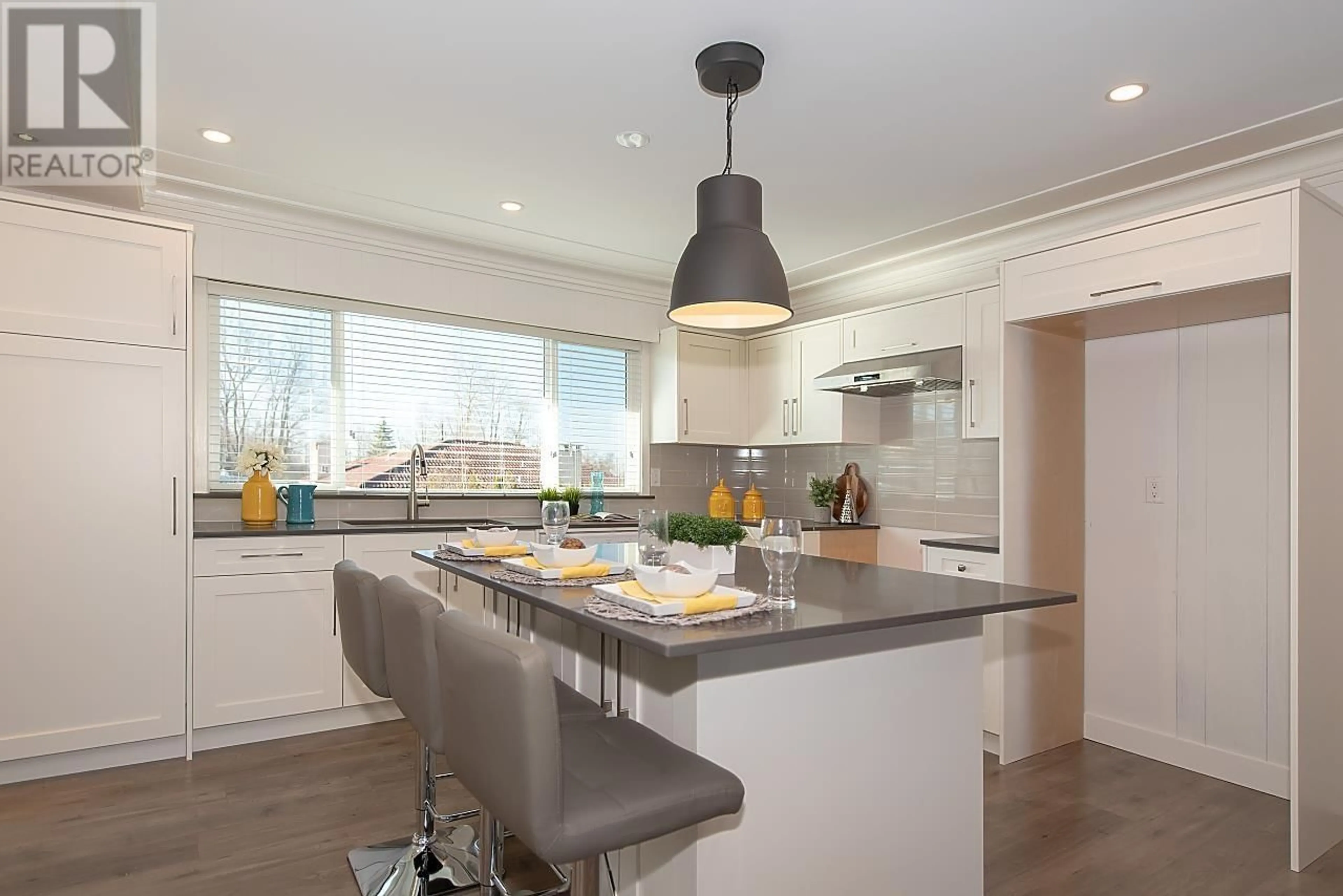 Contemporary kitchen, unknown for 3116 62ND AVENUE, Vancouver British Columbia V5S2G3