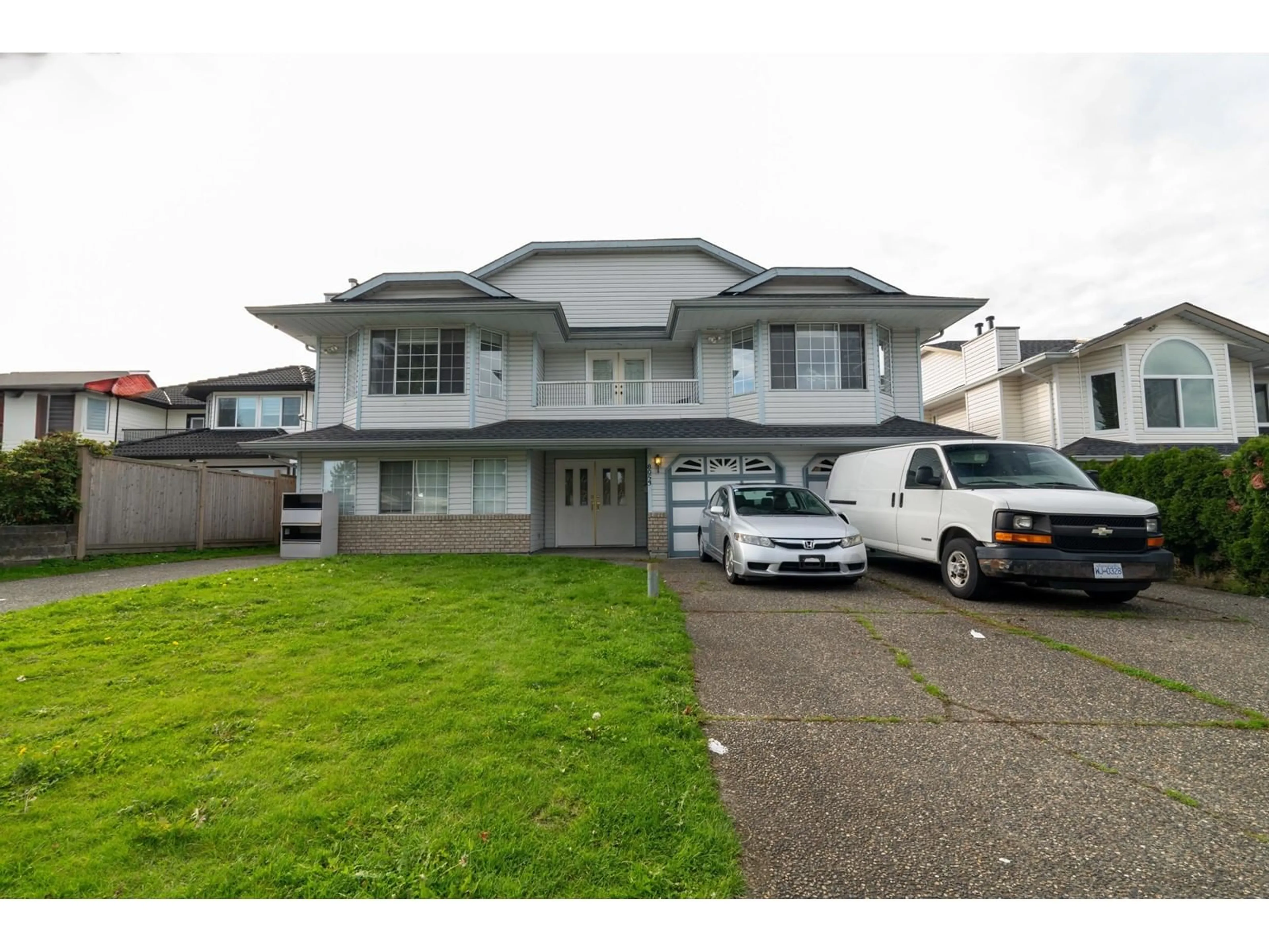 A pic from exterior of the house or condo, the street view for 8053 DOMINION PLACE, Surrey British Columbia V3W6B2