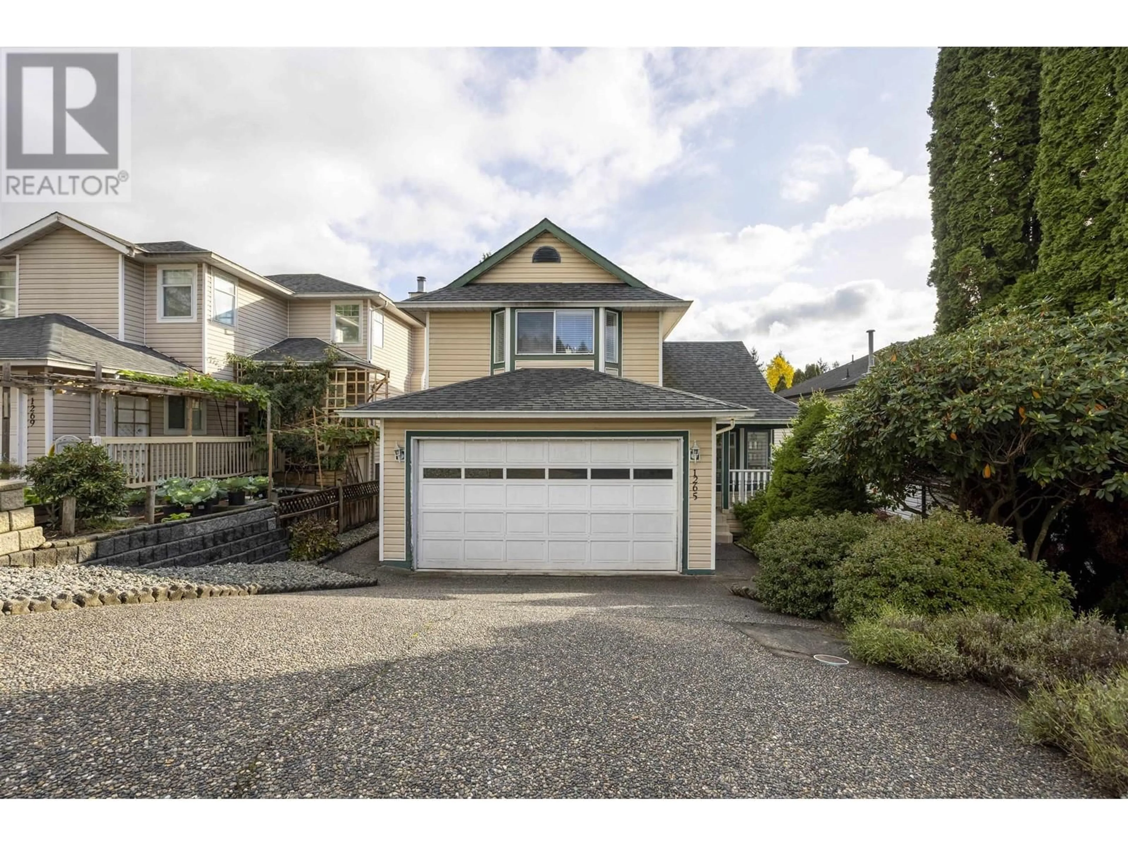 Frontside or backside of a home, the street view for 1265 MICHIGAN DRIVE, Coquitlam British Columbia V3B6T7