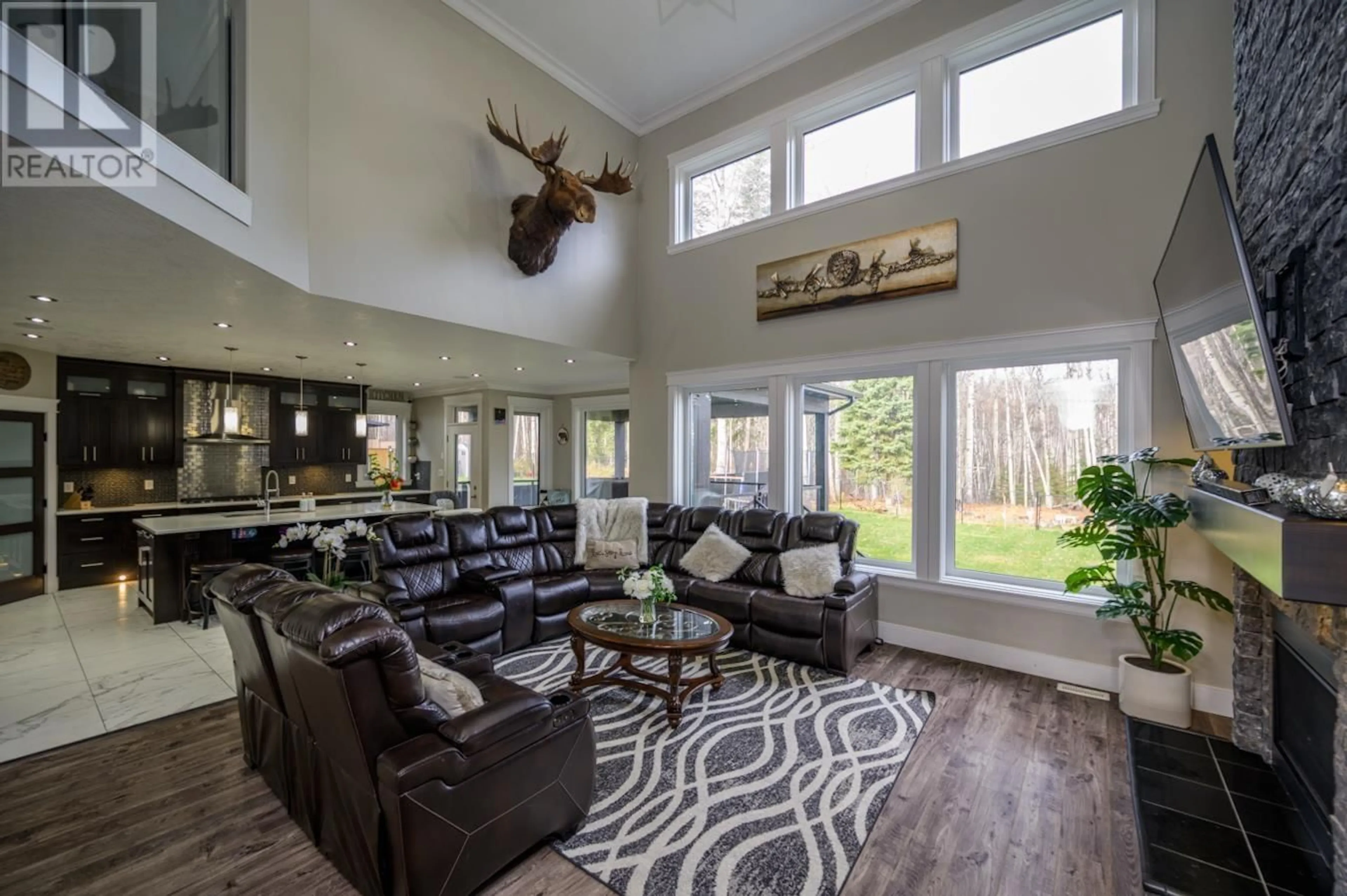 Living room, wood floors for 3900 BARNES DRIVE, Prince George British Columbia V2N0G4