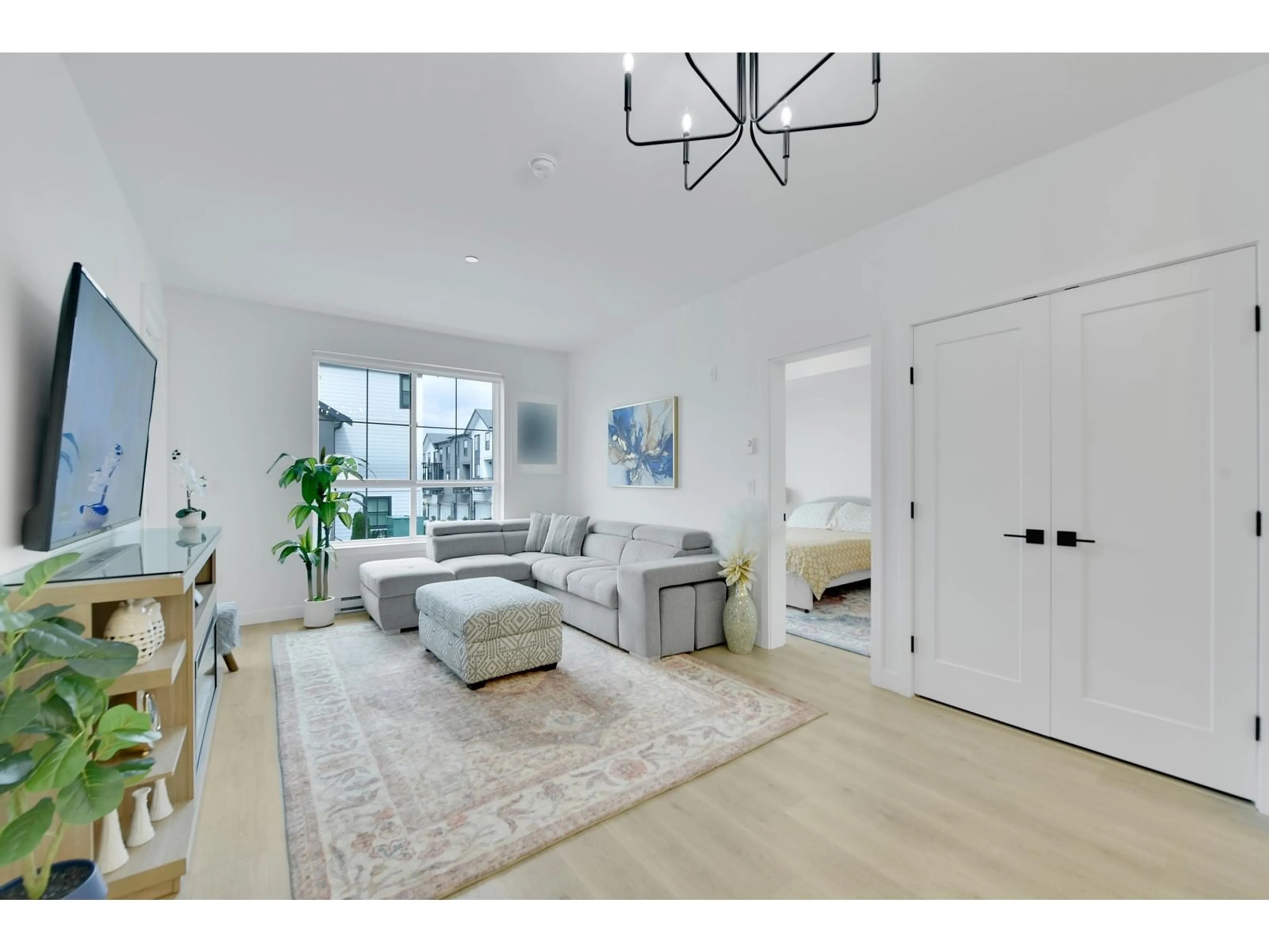 Living room, wood floors for #109 2425 166 STREET STREET, Surrey British Columbia V3S0B8