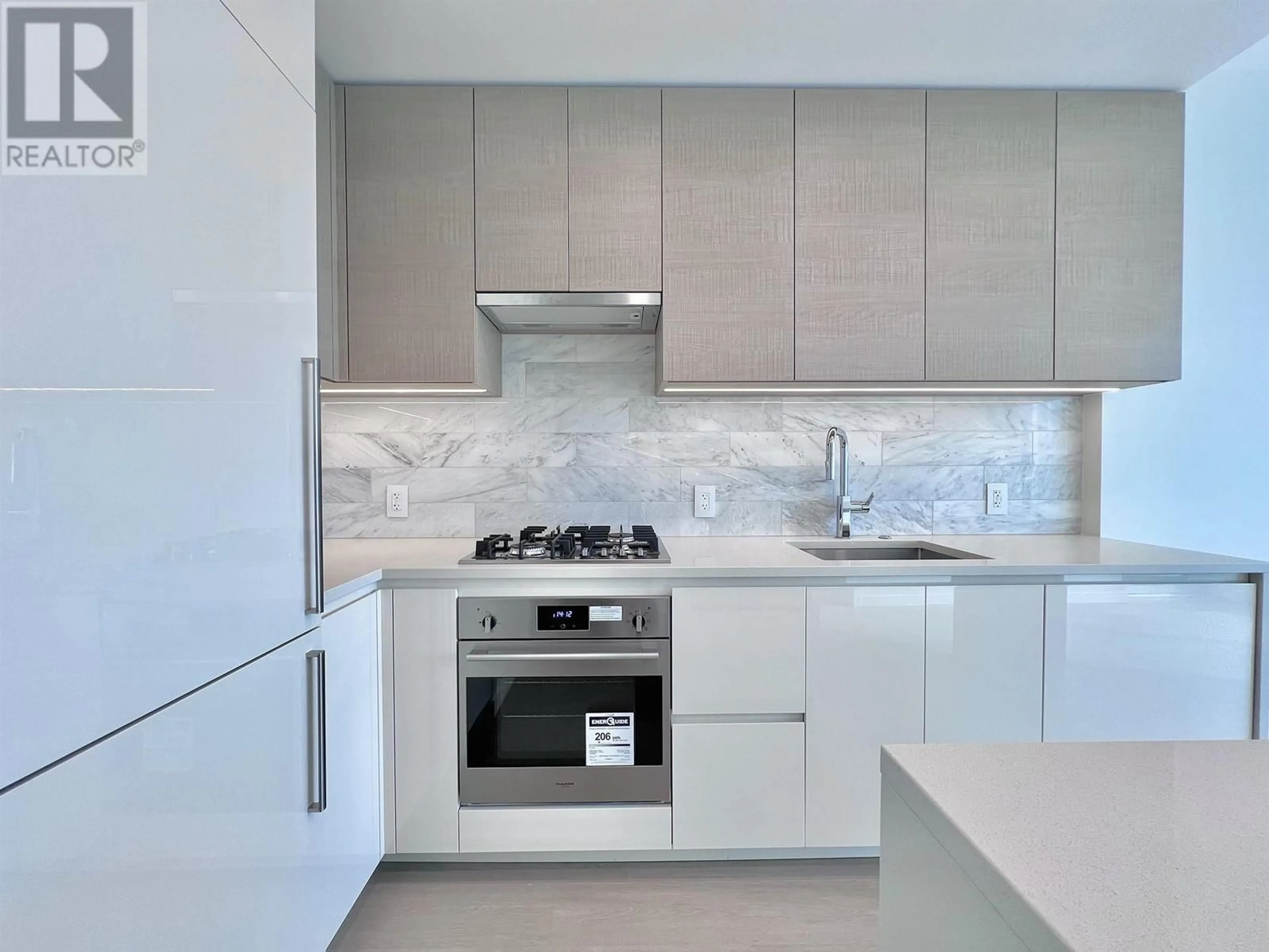 Contemporary kitchen, ceramic floors for 2201 4168 LOUGHEED HIGHWAY, Burnaby British Columbia V5C0N9