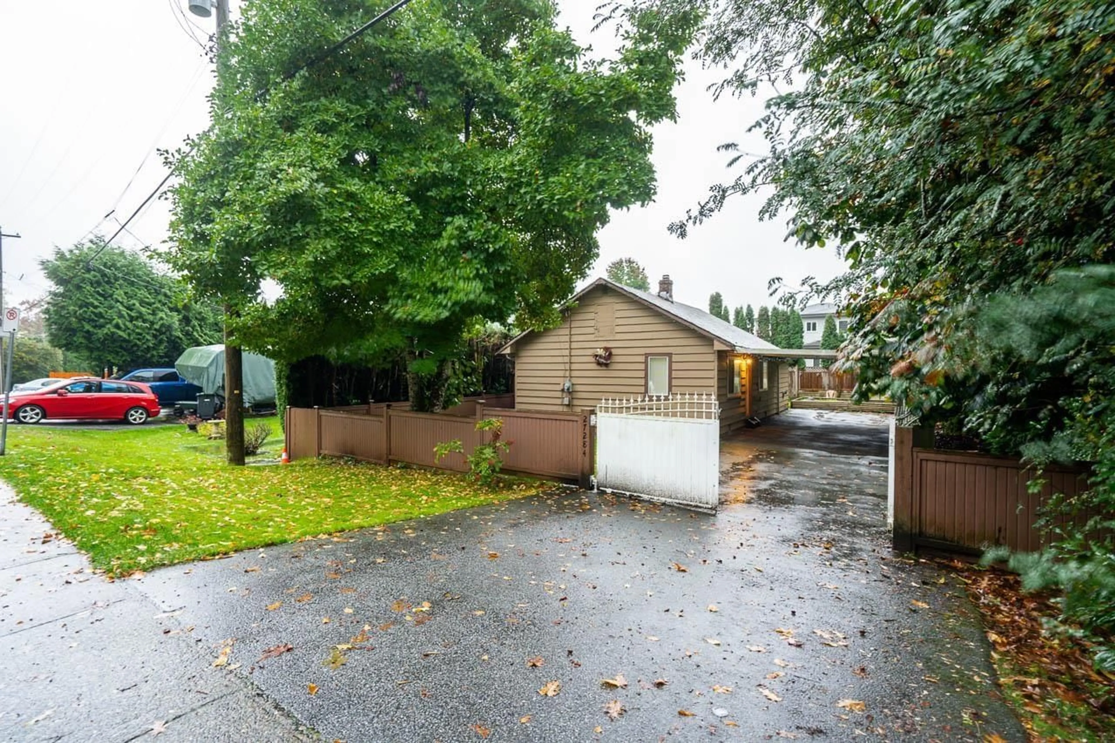 Patio, the fenced backyard for 27284 30 AVENUE, Langley British Columbia V4W3J6