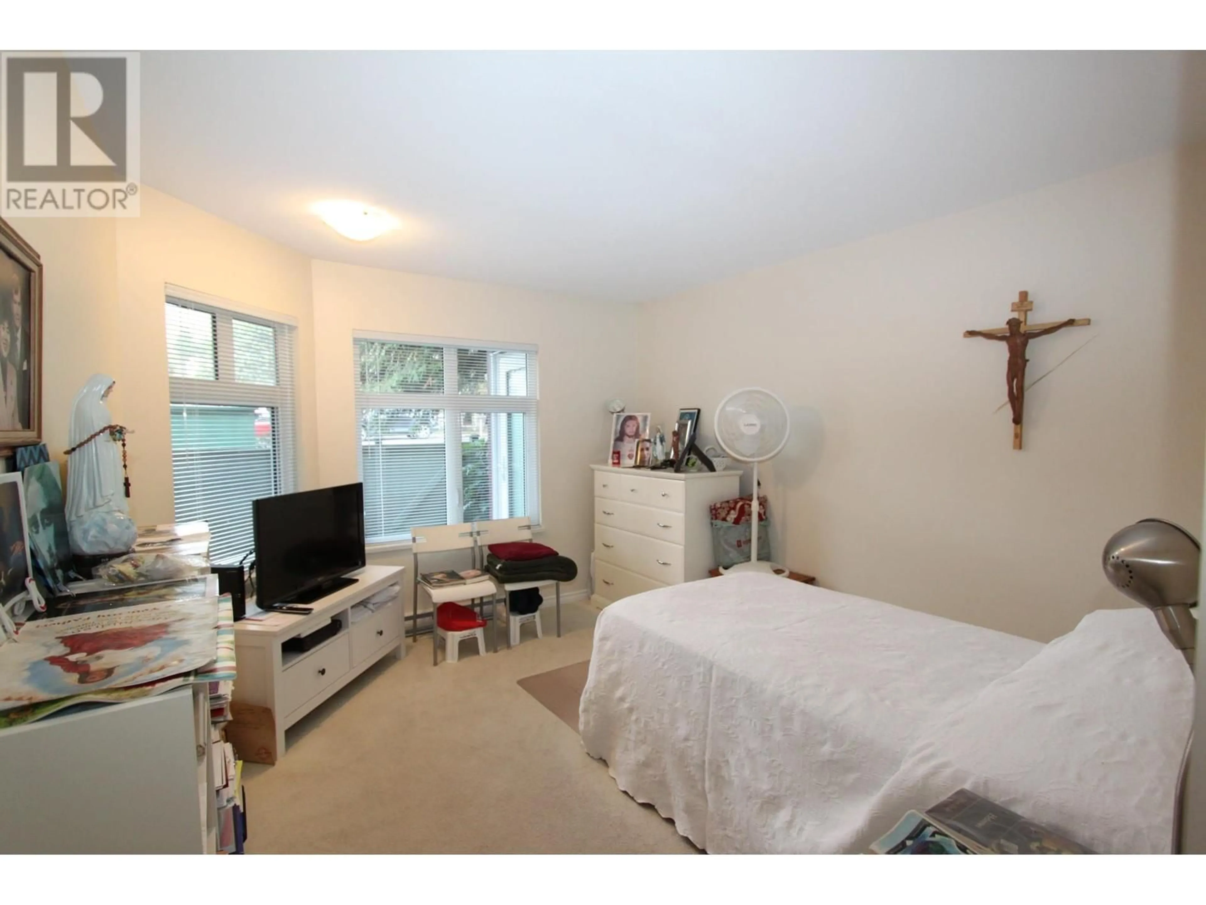 A pic of a room, not visible floor for 315 121 W 29TH STREET, North Vancouver British Columbia V7N4L6