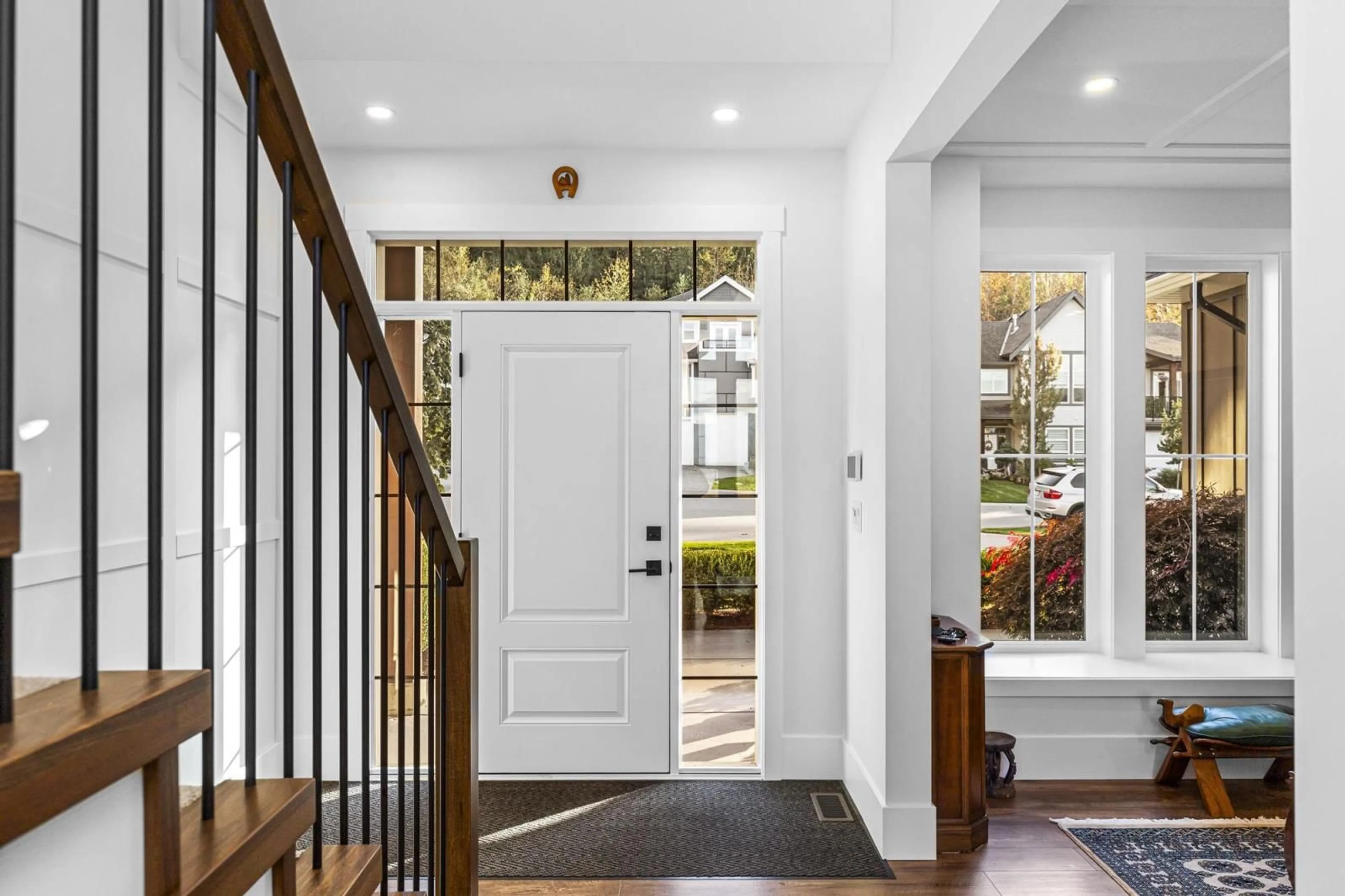 Indoor entryway, wood floors for 51183 LUDMILA PLACE|Eastern Hillsides, Chilliwack British Columbia V4Z0C9