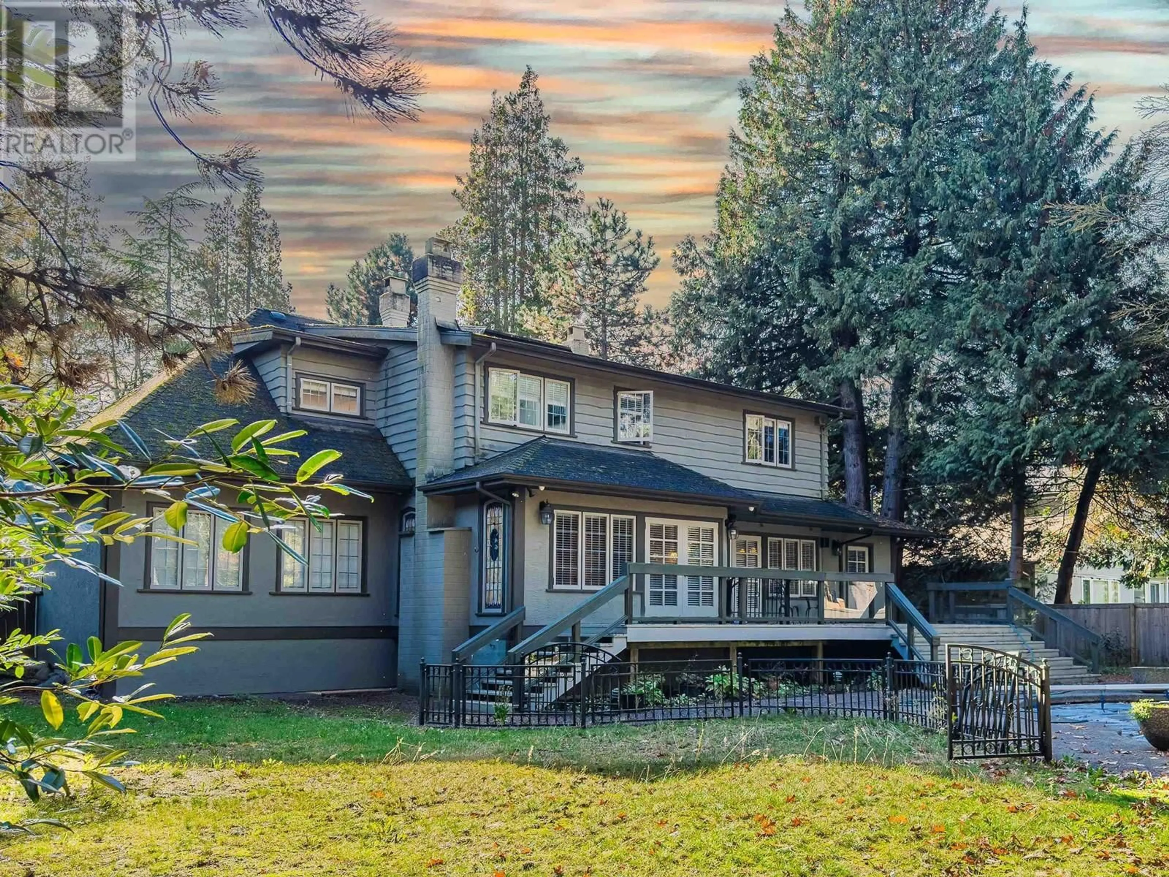 Frontside or backside of a home, cottage for 1667 W 40TH AVENUE, Vancouver British Columbia V6M1W1