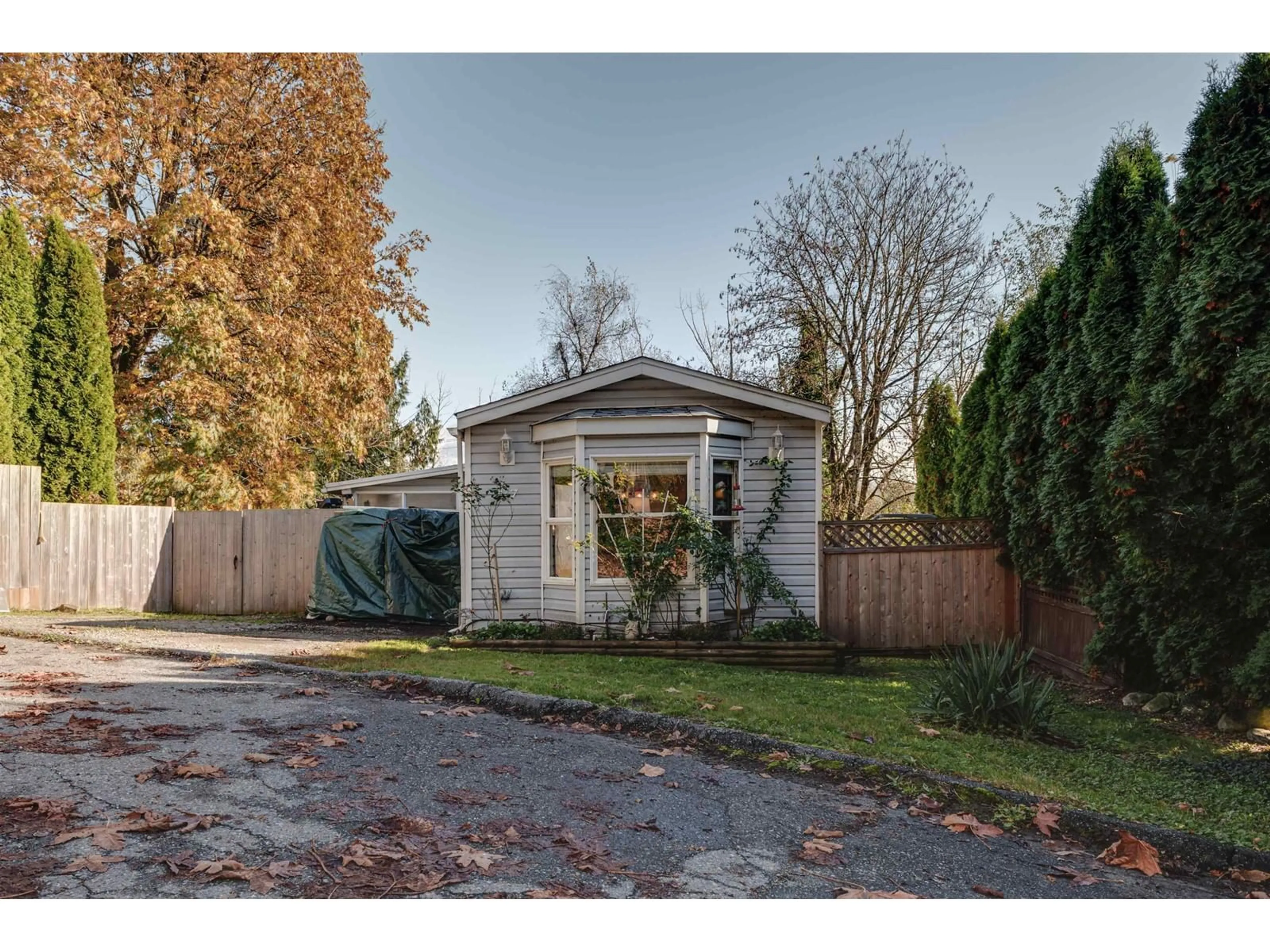 Shed for 117 43201 LOUGHEED HIGHWAY, Mission British Columbia V0M1G0