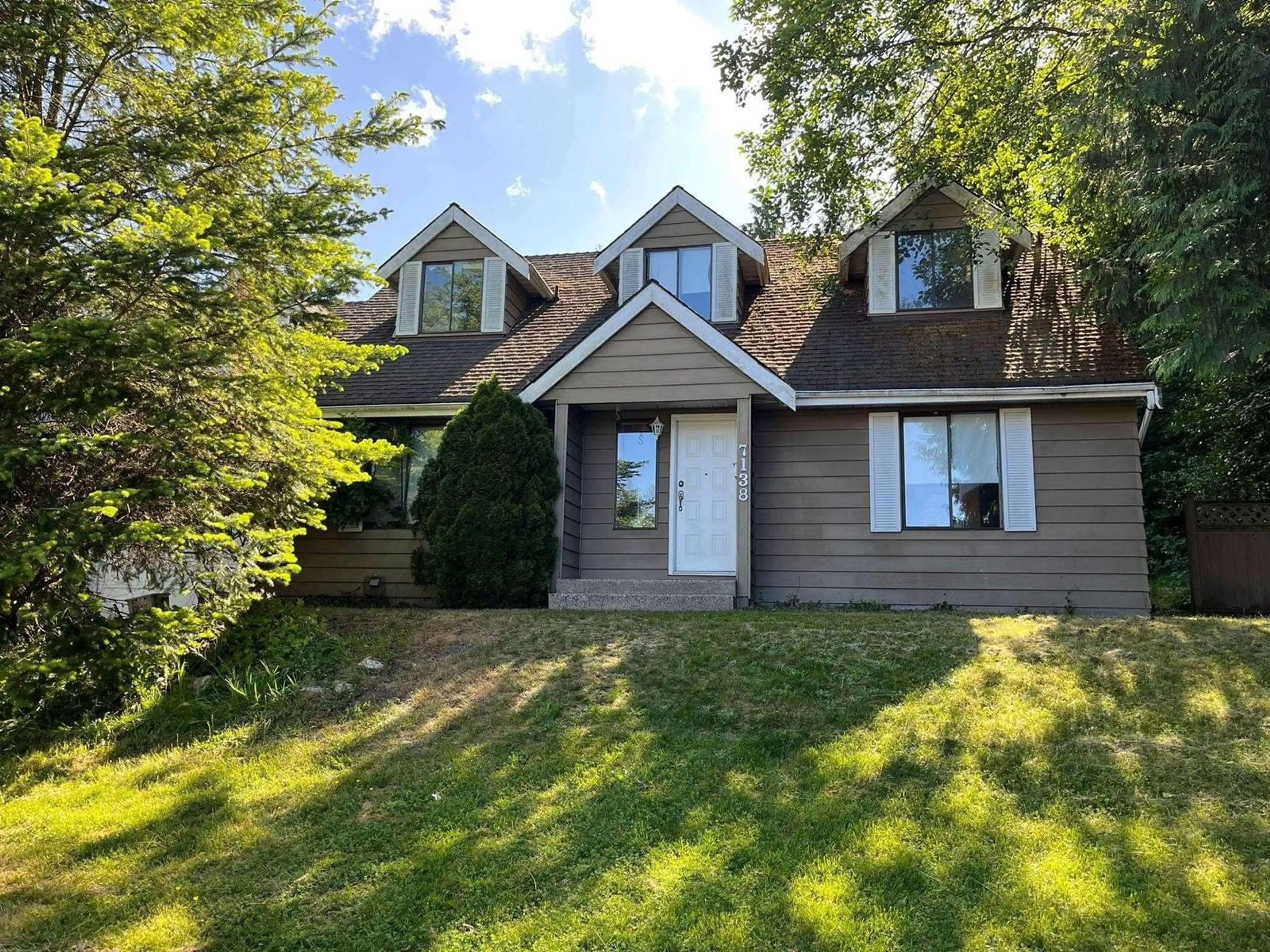 Frontside or backside of a home, cottage for 7138 YORK CRESCENT AVENUE, Delta British Columbia V4E2W8