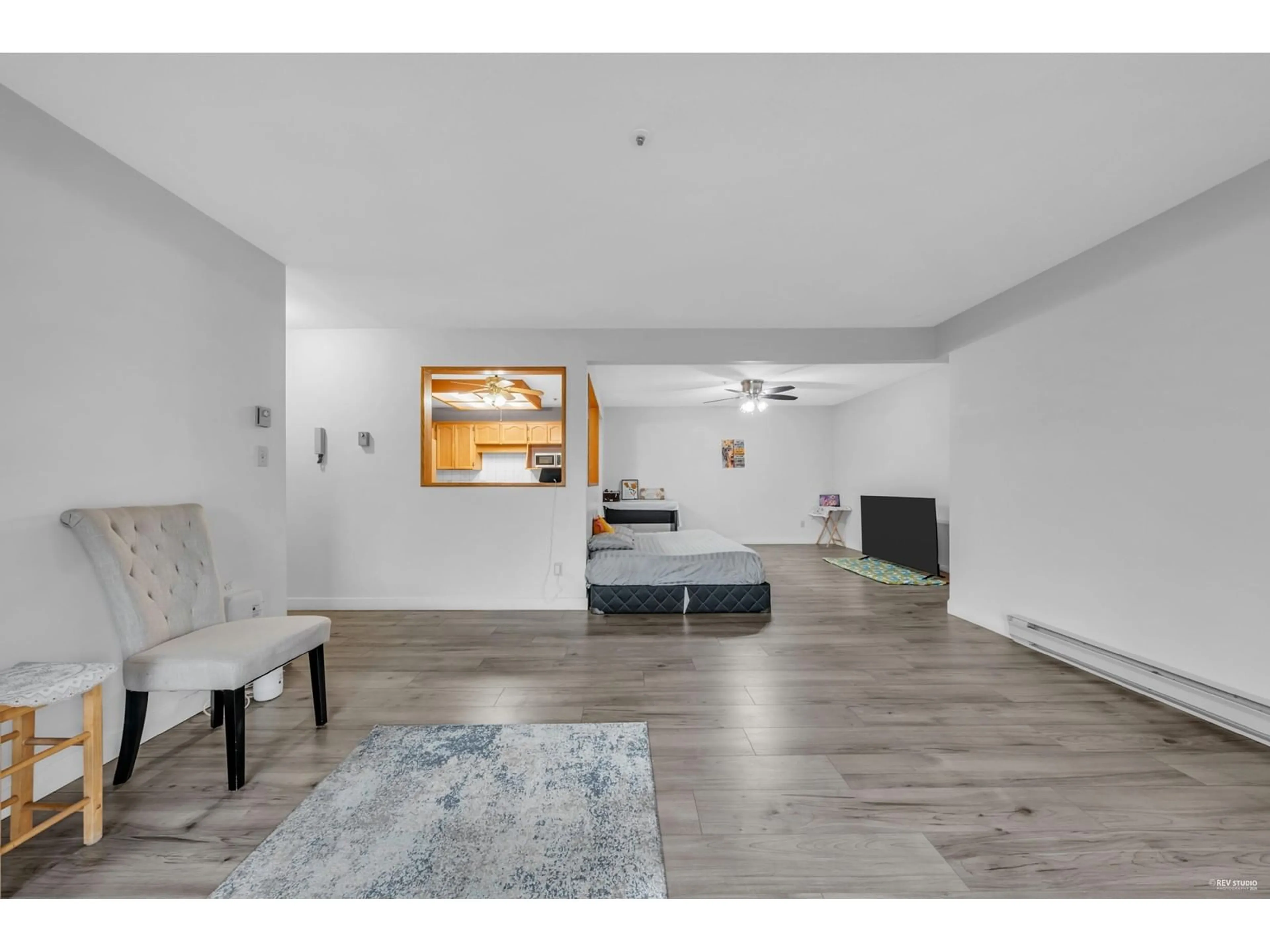 Other indoor space, wood floors for 203 5377 201A STREET, Langley British Columbia V3A1S7