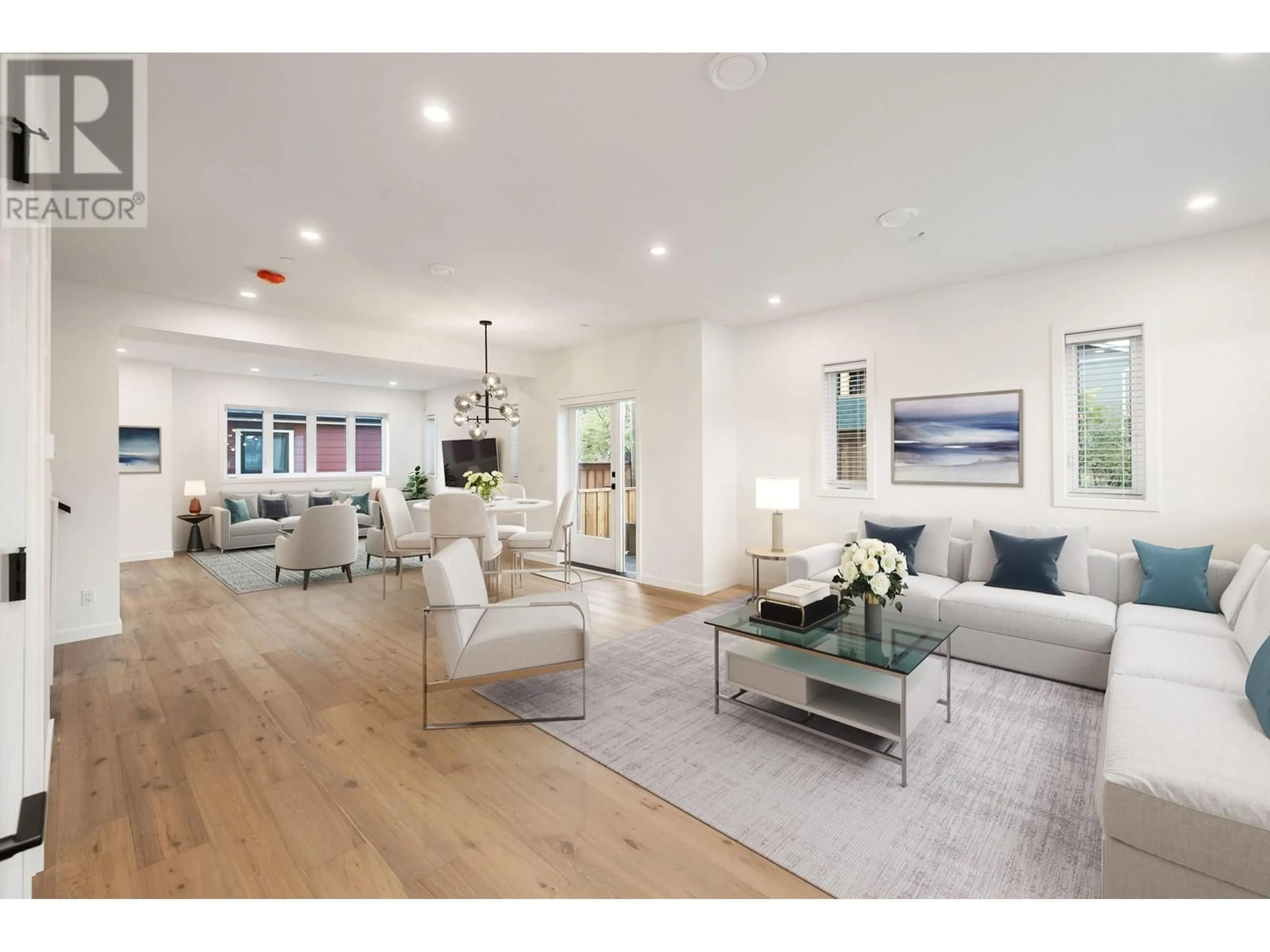 Living room, wood floors for 614 E 9TH STREET, North Vancouver British Columbia V7L2B7