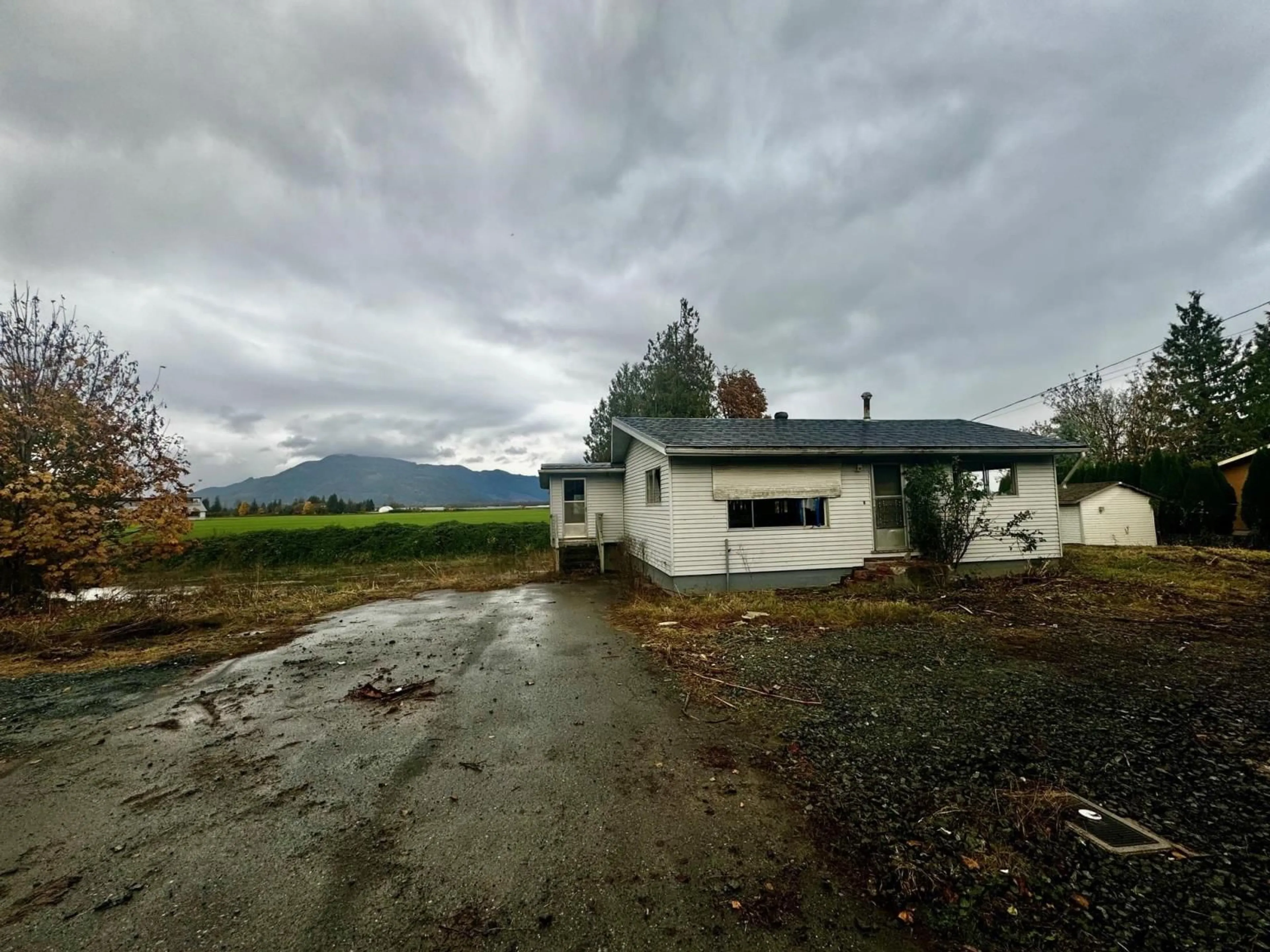 Frontside or backside of a home, cottage for 49155 YALE ROAD, Chilliwack British Columbia V4Z0B2