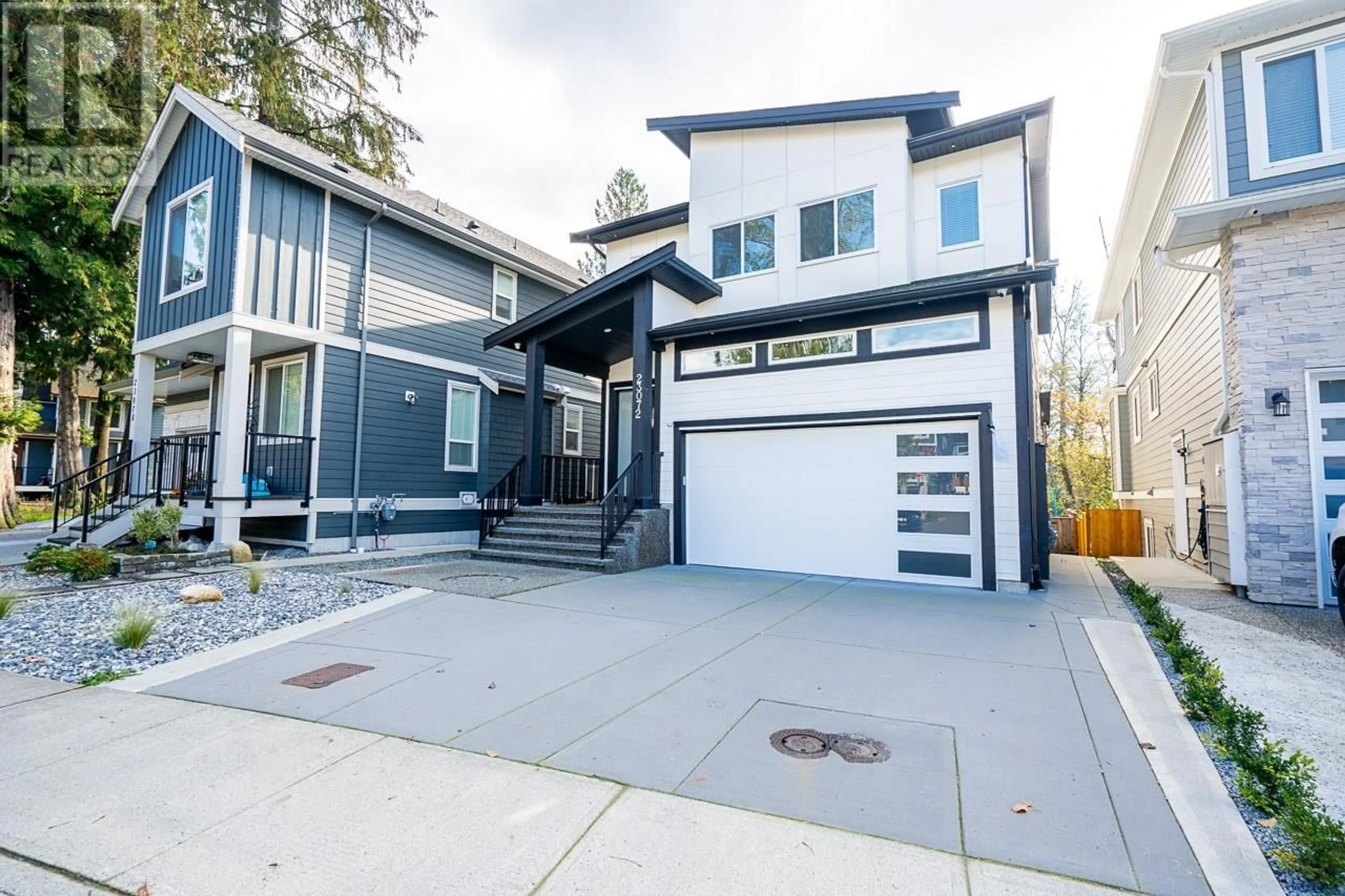 Frontside or backside of a home, the street view for 23072 134 LOOP, Maple Ridge British Columbia V4R0E6