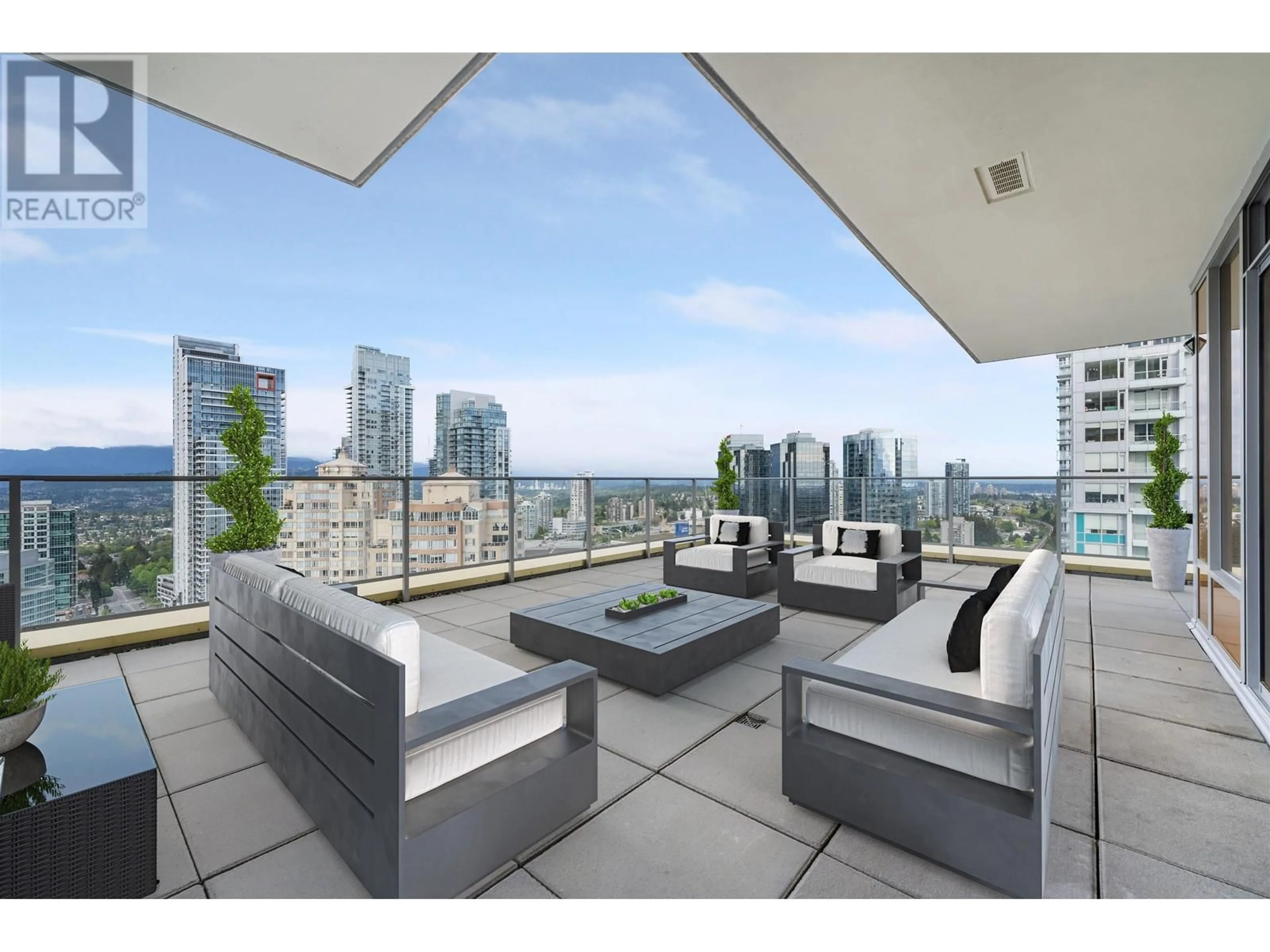 Patio, the view of city buildings for 2601 6383 MCKAY AVENUE, Burnaby British Columbia V5H0H8