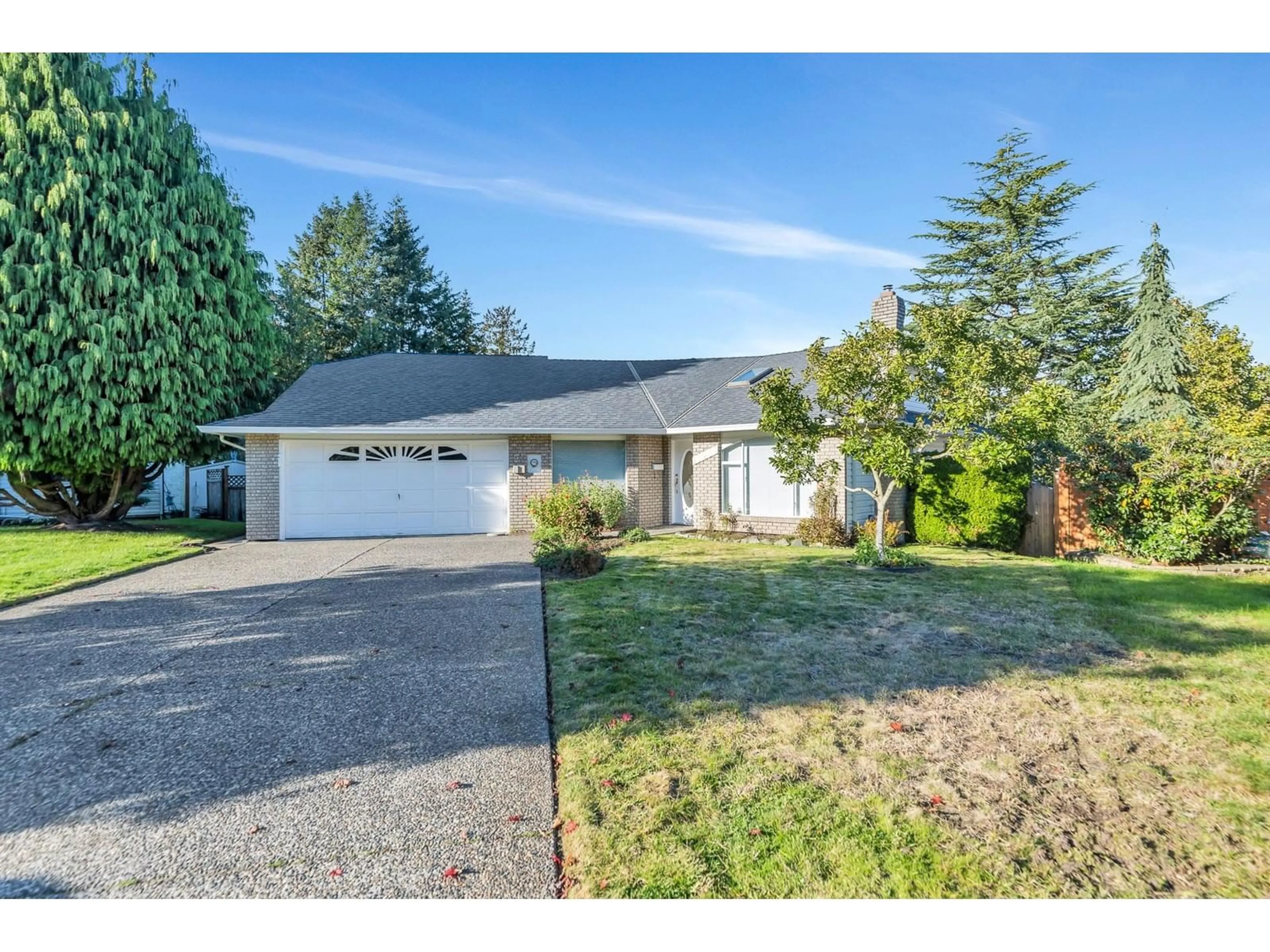 Frontside or backside of a home, the street view for 15291 28A AVENUE, Surrey British Columbia V4P1G4