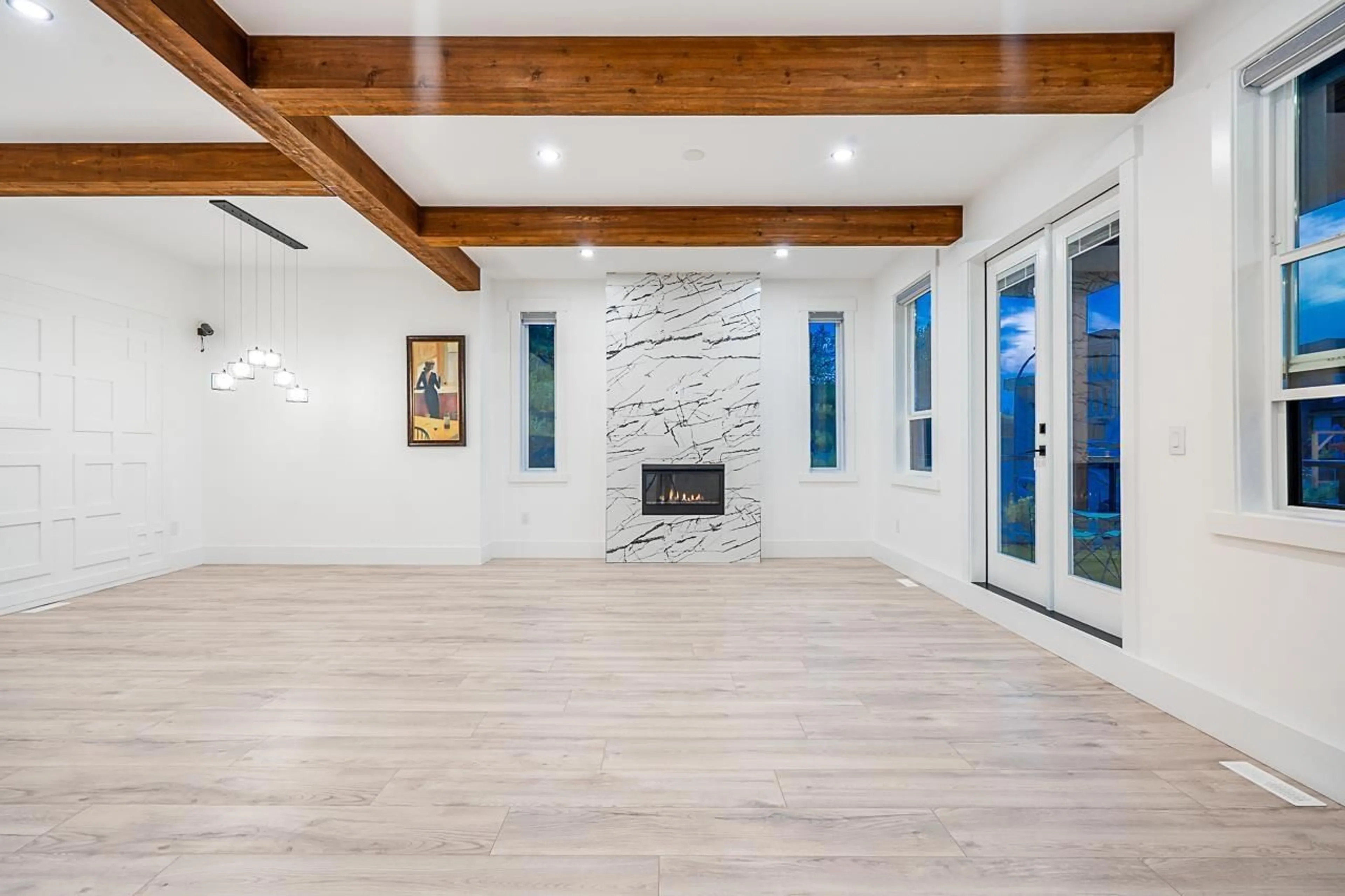 Indoor entryway, wood floors for 8182 BOUNTY PLACE, Chilliwack British Columbia V4Z0E4