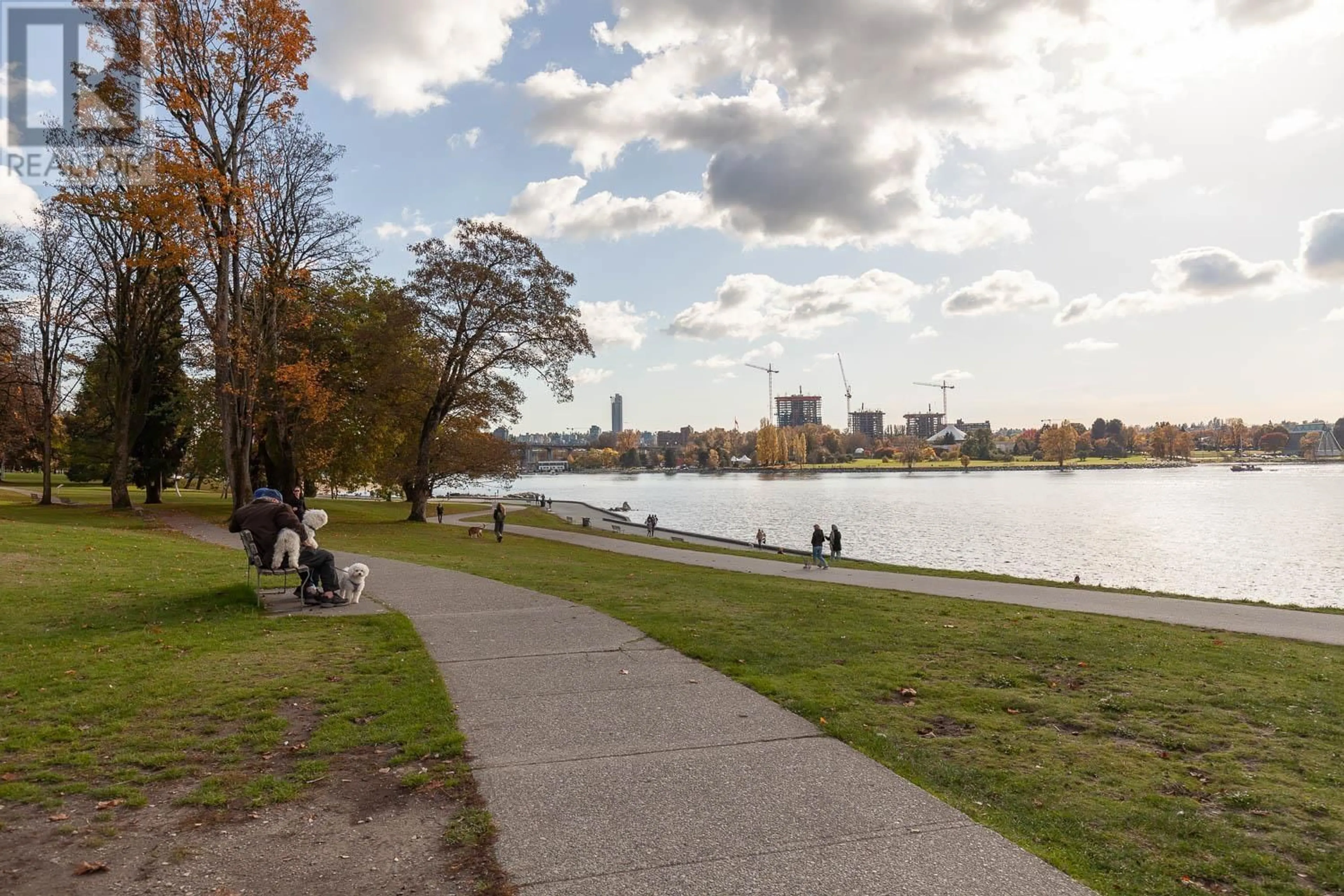 Patio, the view of lake or river for 901 1575 BEACH AVENUE, Vancouver British Columbia V6G1Y5