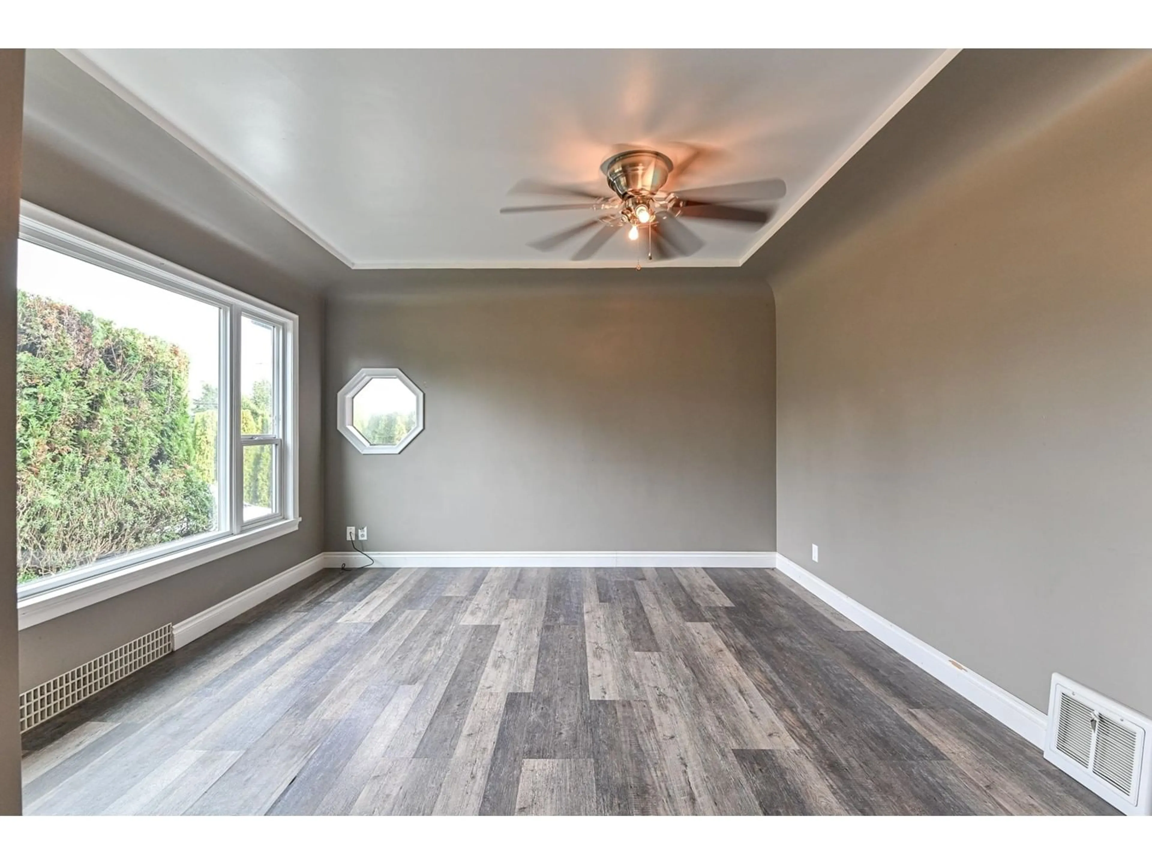 A pic of a room, wood floors for 33474 HAWTHORNE AVENUE, Abbotsford British Columbia V2S1B8