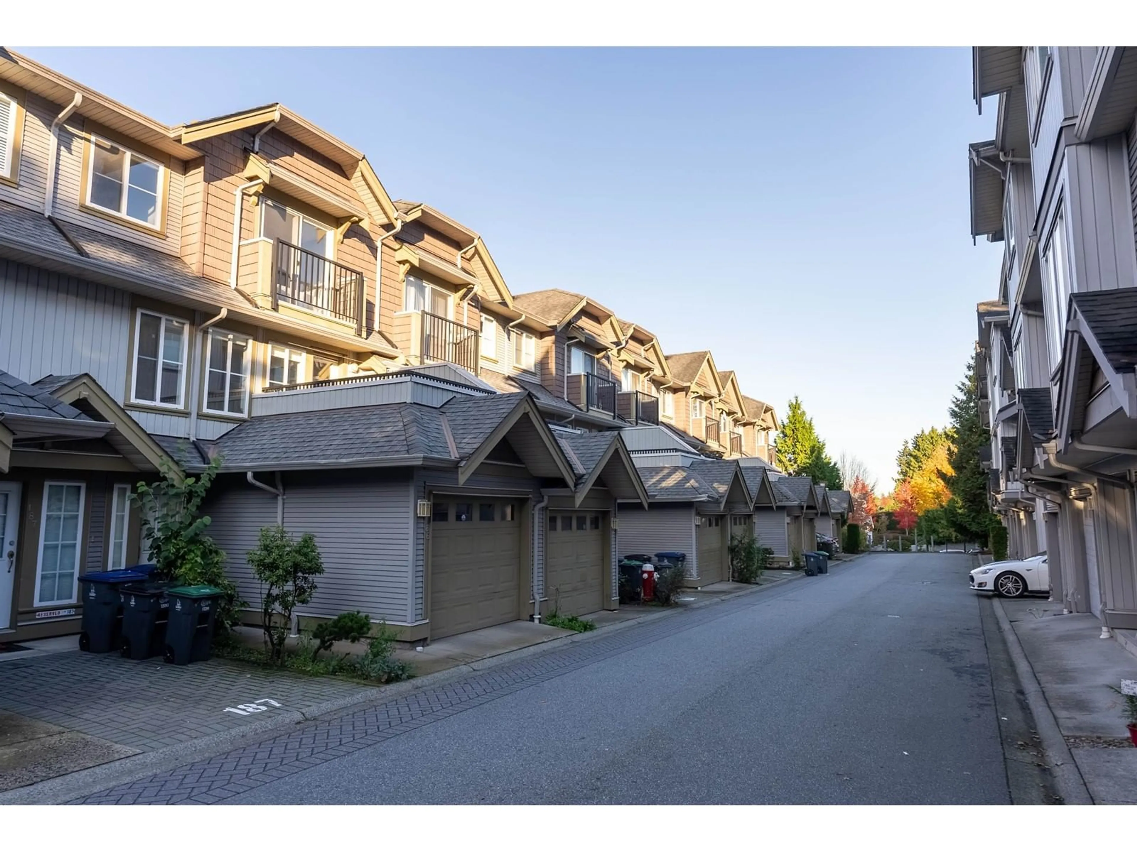 A pic from exterior of the house or condo, the street view for 186 12040 68 AVENUE, Surrey British Columbia V3W1P5