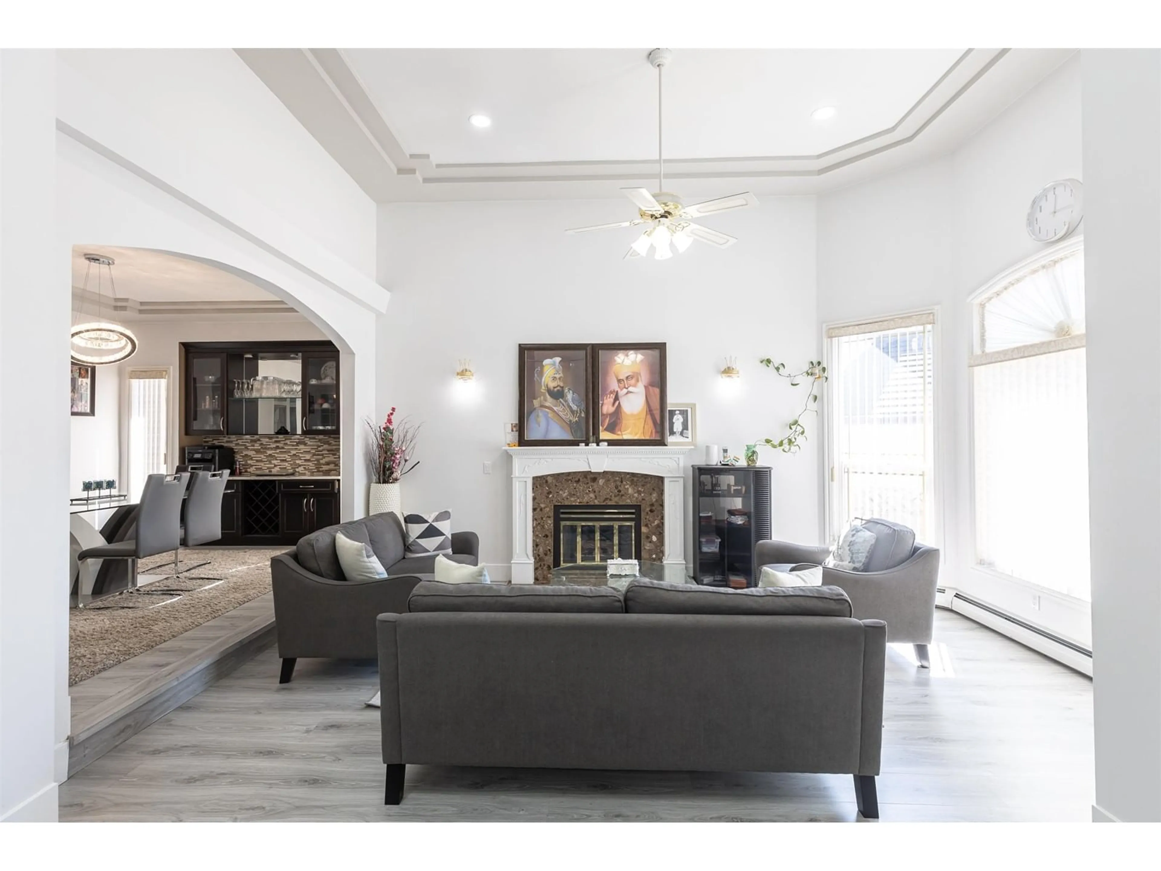 Living room, wood floors for 8298 151A STREET, Surrey British Columbia V3S8R1