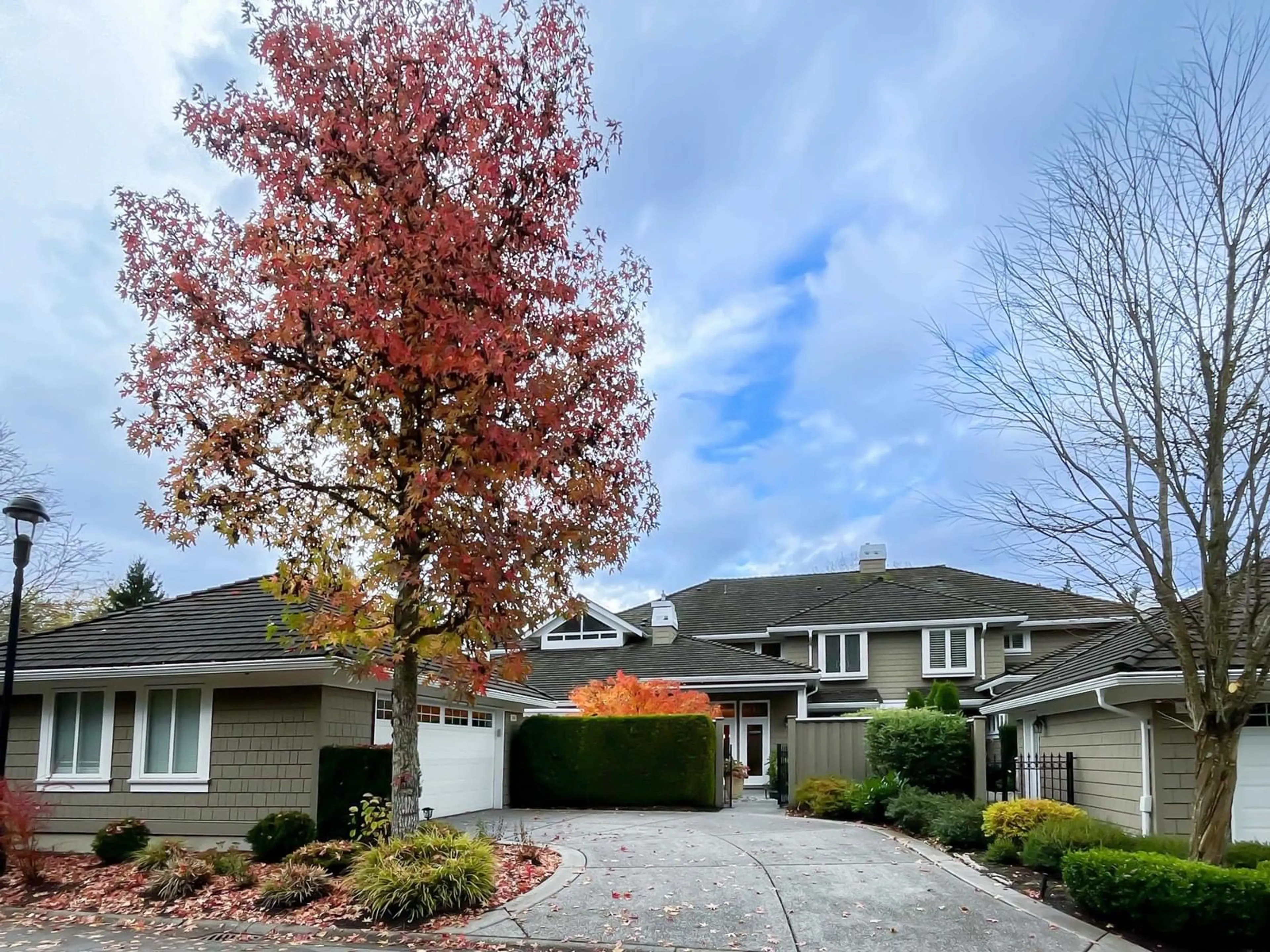 A pic from exterior of the house or condo, the street view for 14 3355 MORGAN CREEK WAY, Surrey British Columbia V3Z0J9