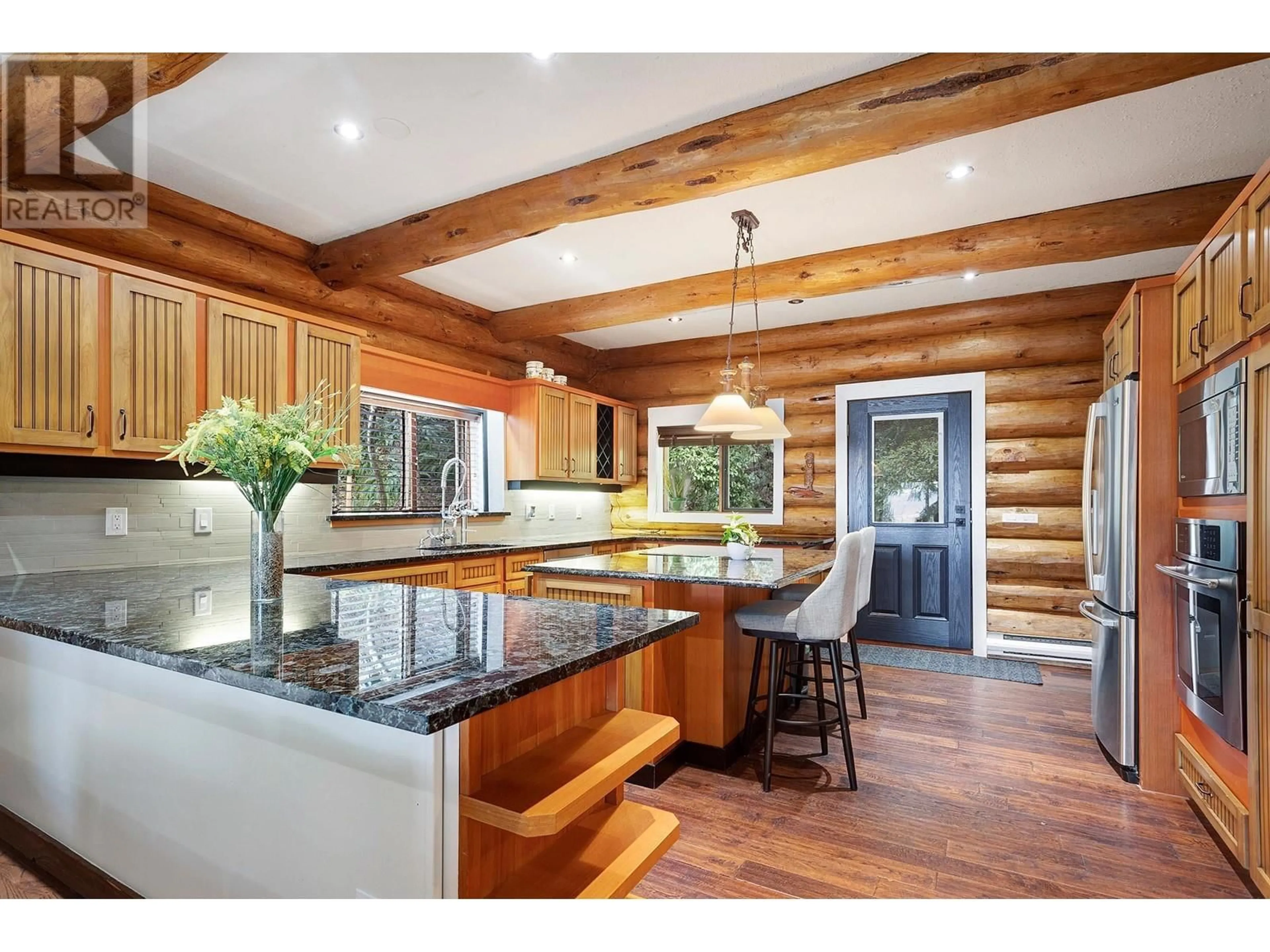 Rustic kitchen, wood floors, cottage for 325 BAYVIEW ROAD, Lions Bay British Columbia V0N2E0