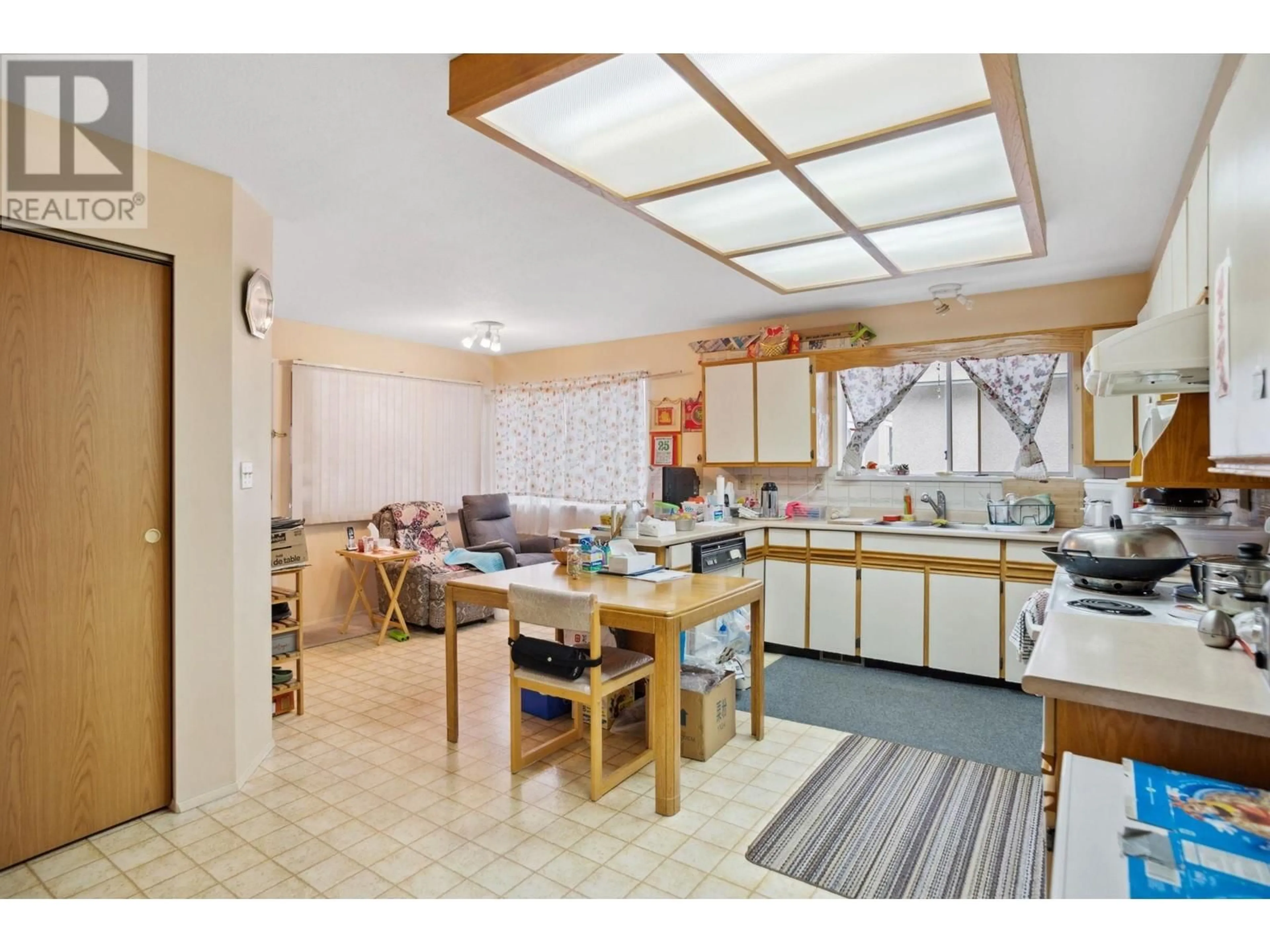 Kitchen, wood floors, cottage for 612 E 3RD STREET, North Vancouver British Columbia V7L1G7