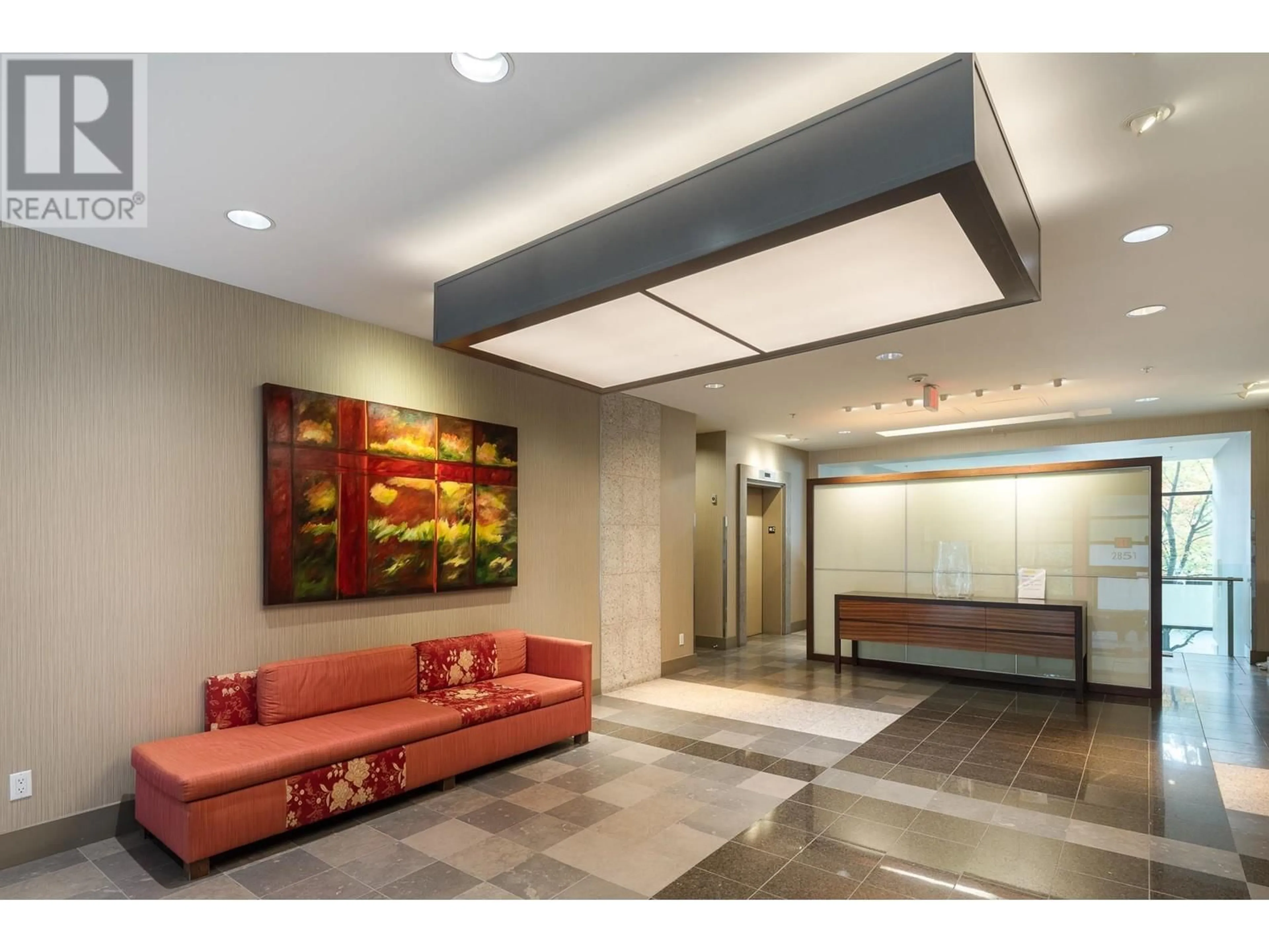 Indoor lobby for 302 2851 HEATHER STREET, Vancouver British Columbia V5Z0A2