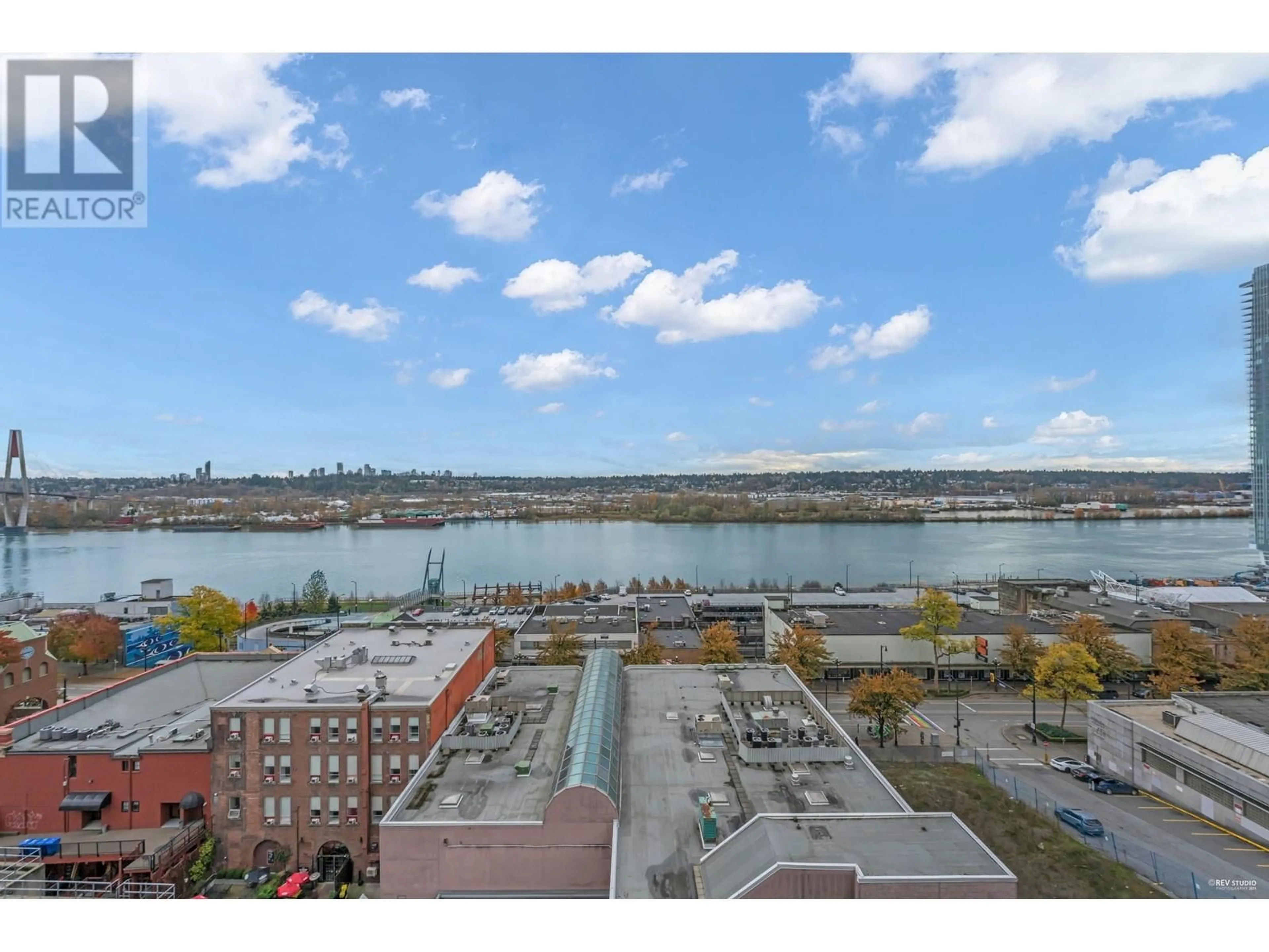 A pic from exterior of the house or condo, the view of lake or river for 801 420 CARNARVON STREET, New Westminster British Columbia V3L5P1