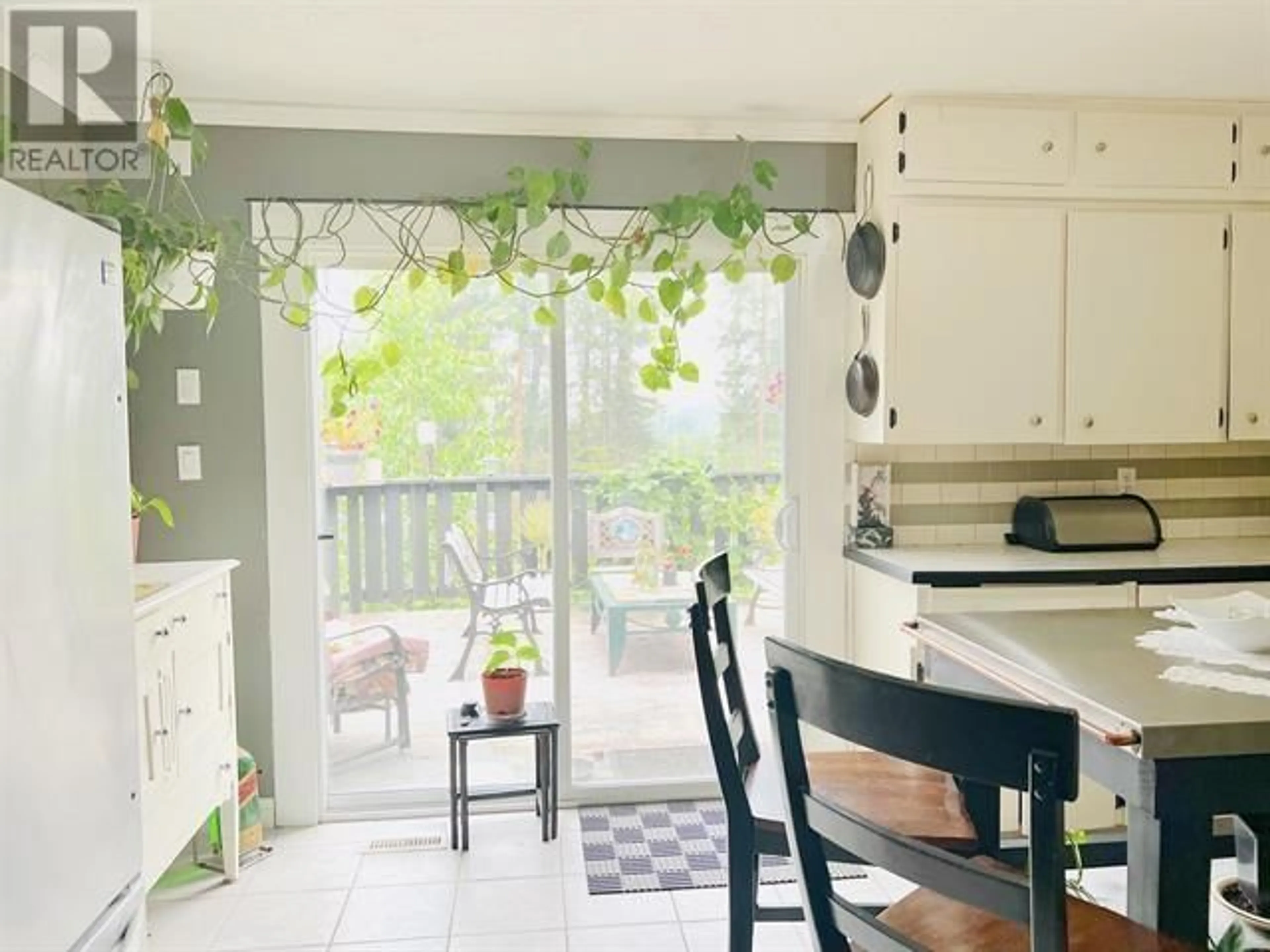 Open concept kitchen, unknown for 4509 SHAW DRIVE, Forest Grove British Columbia V0K1M0
