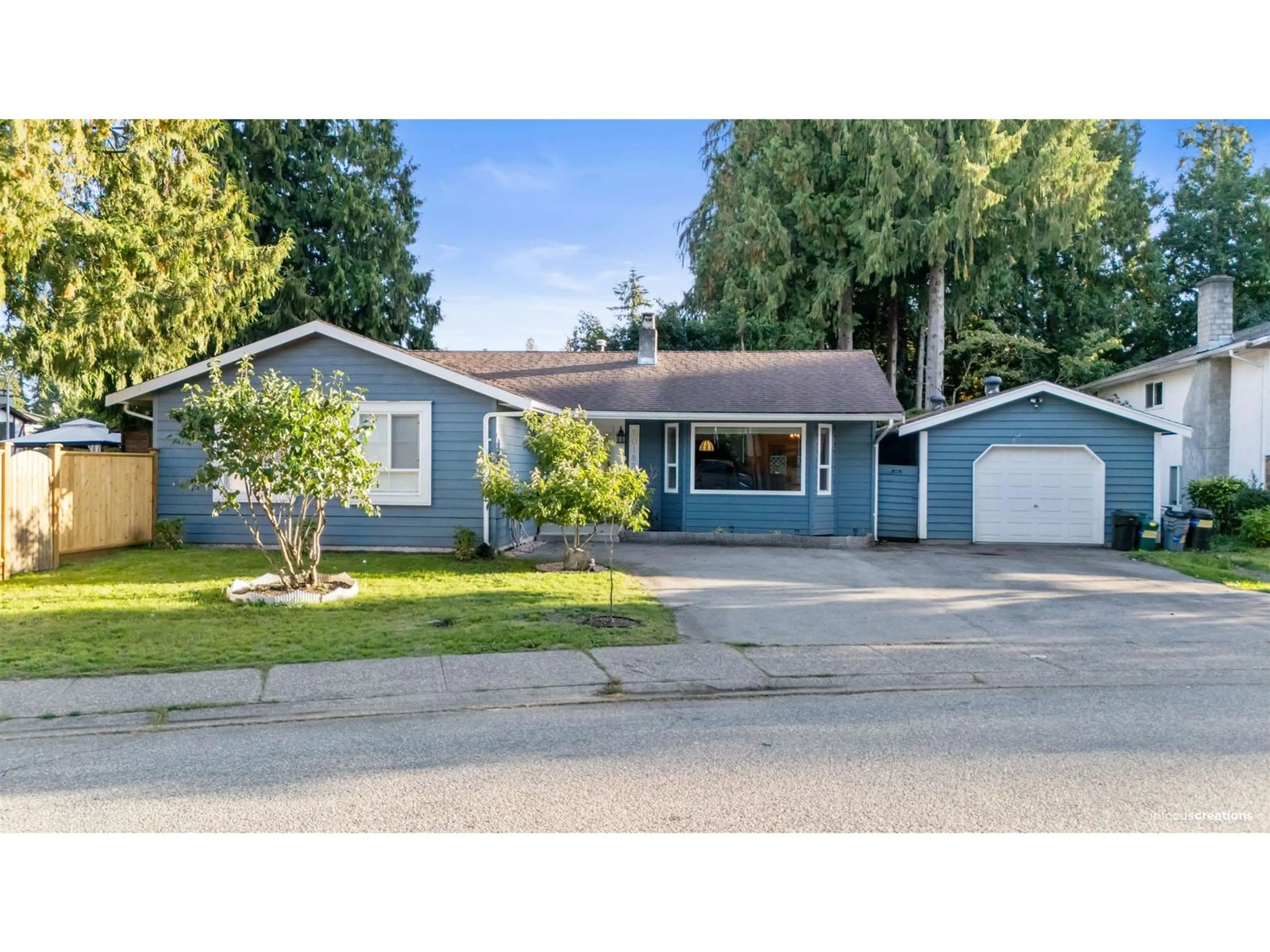 Frontside or backside of a home, the street view for 20182 44 A AVENUE, Langley British Columbia V3A6P2