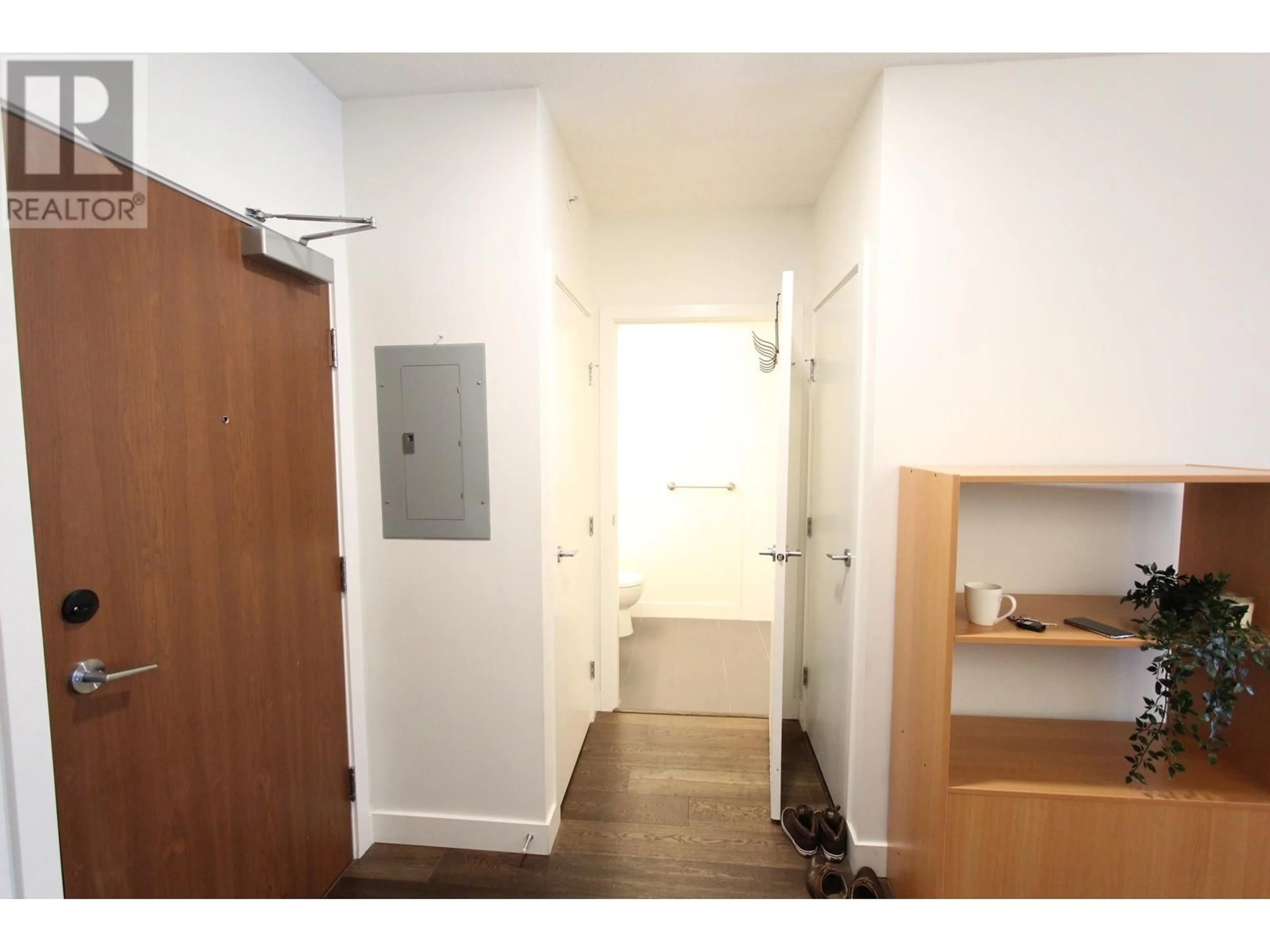 Storage room or clothes room or walk-in closet for 372 250 E 6TH AVENUE, Vancouver British Columbia V5T0B7