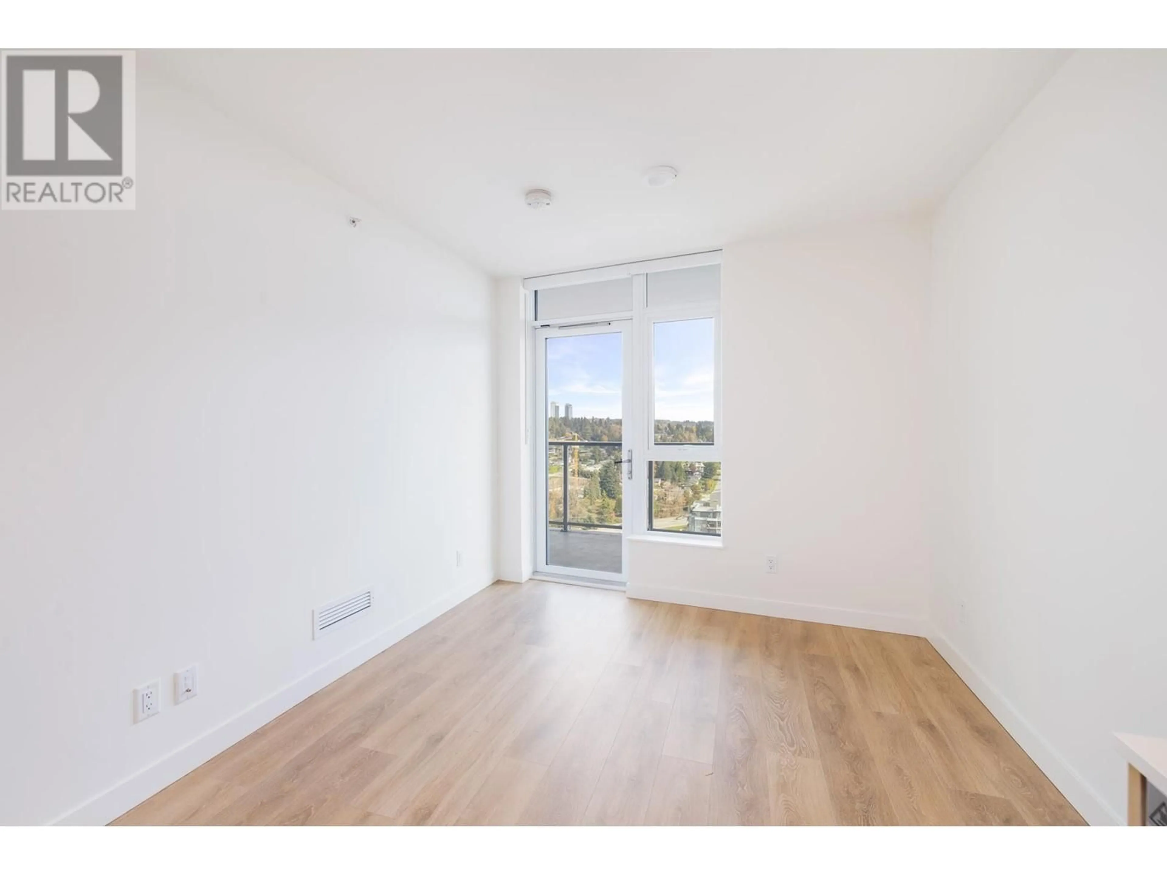 A pic of a room, wood floors for 2608 308 ALDERSON AVENUE, Coquitlam British Columbia V3K0J2