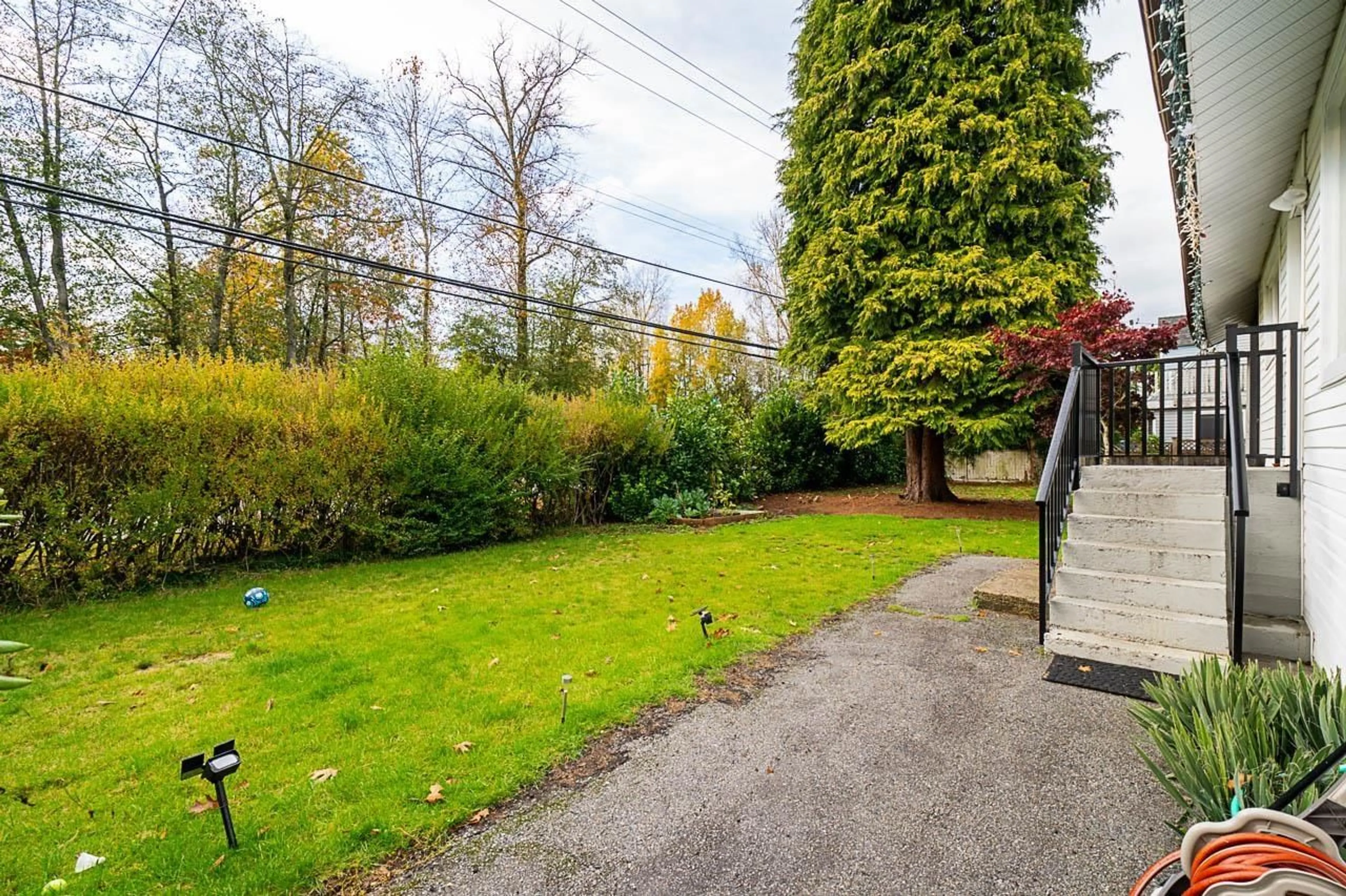 Patio, the fenced backyard for 11205 78A AVENUE, Delta British Columbia V4C1P4