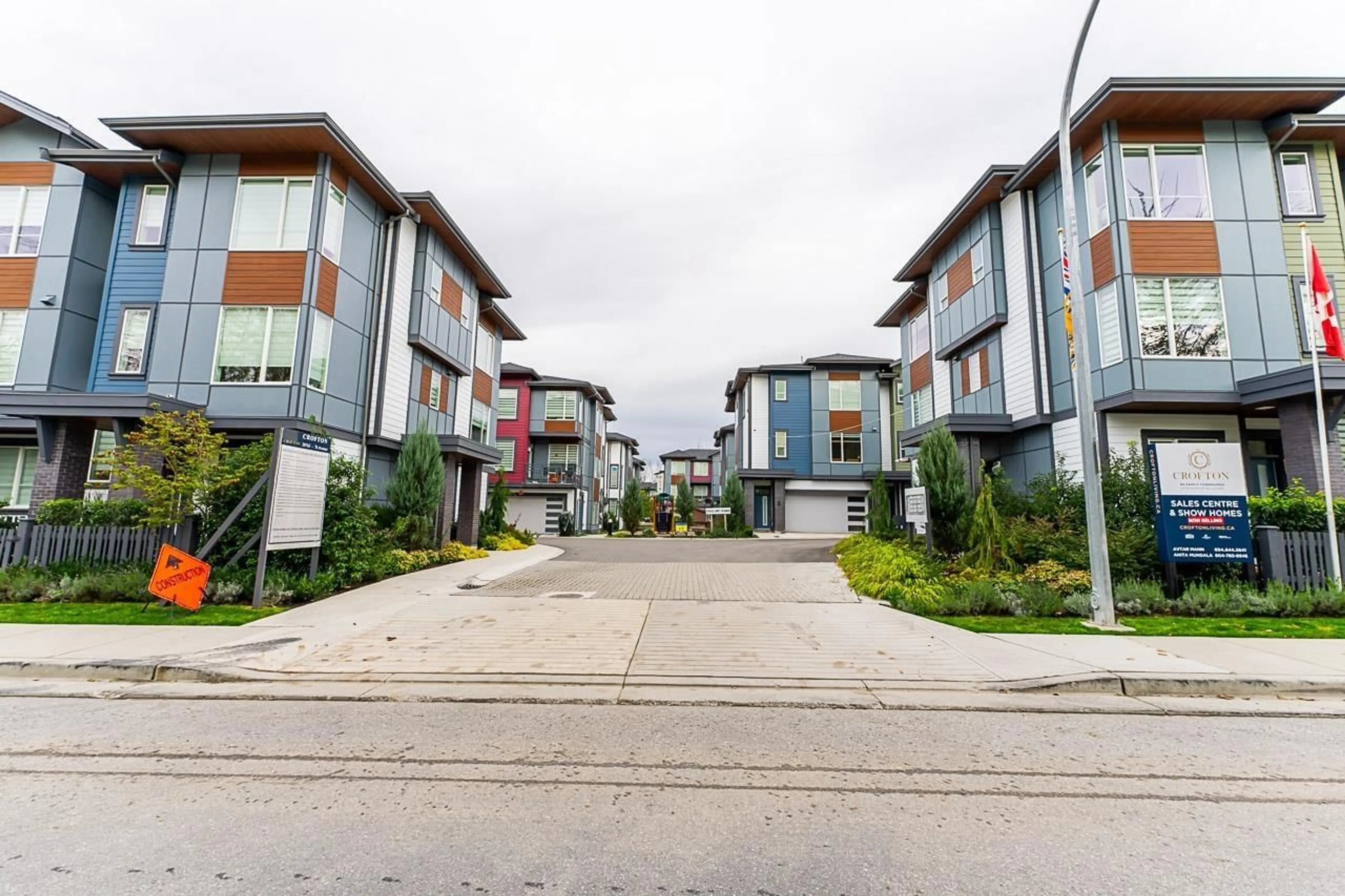 A pic from exterior of the house or condo, the street view for 13 20763 76 AVENUE, Langley British Columbia V2Y3N8