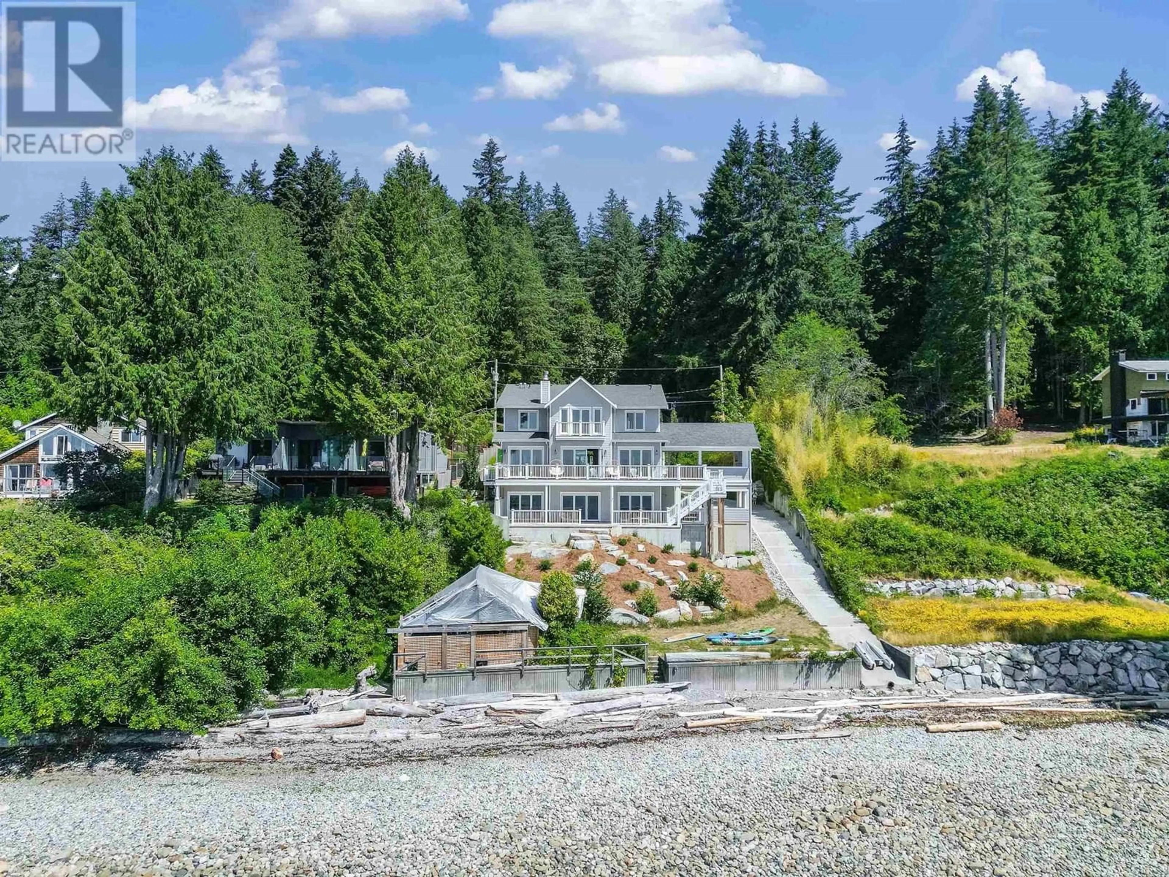 A pic from outside/outdoor area/front of a property/back of a property/a pic from drone, water/lake/river/ocean view for 2585 LOWER ROAD, Roberts Creek British Columbia V0N2W4