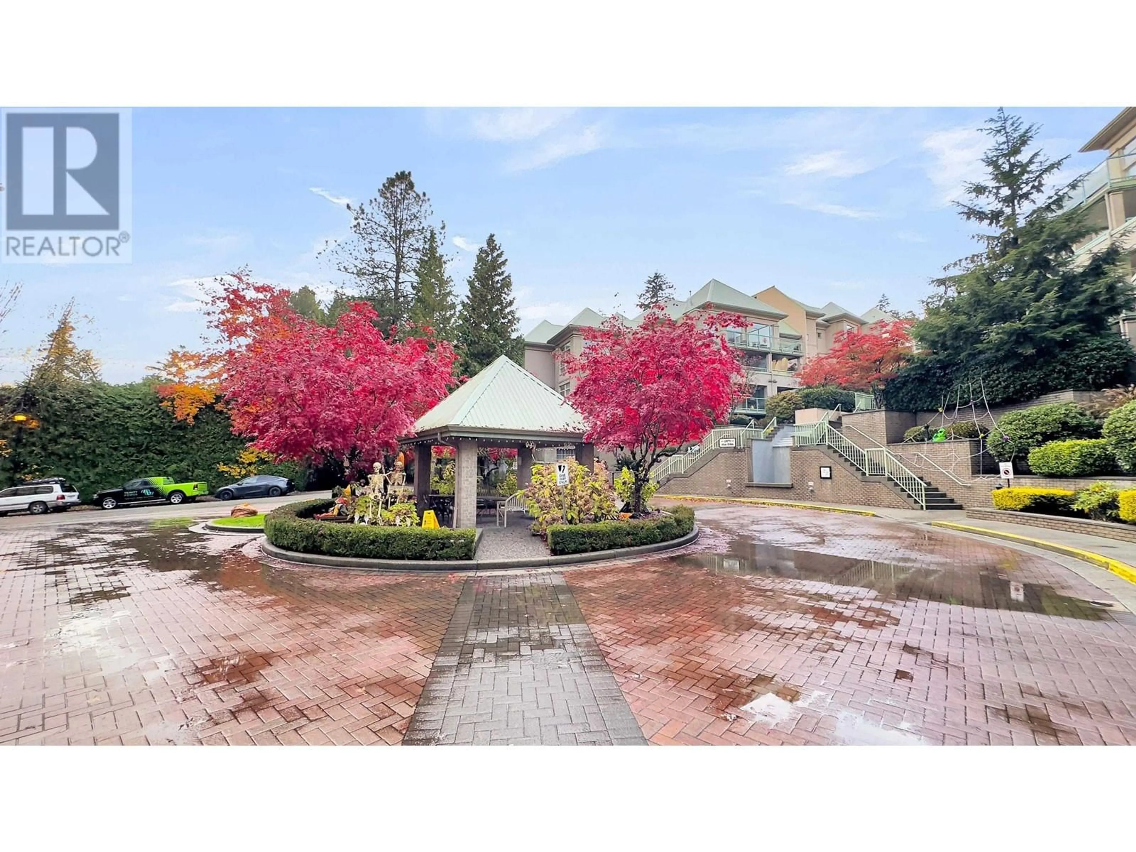 Patio, the street view for 310 301 MAUDE ROAD, Port Moody British Columbia V3H5B1