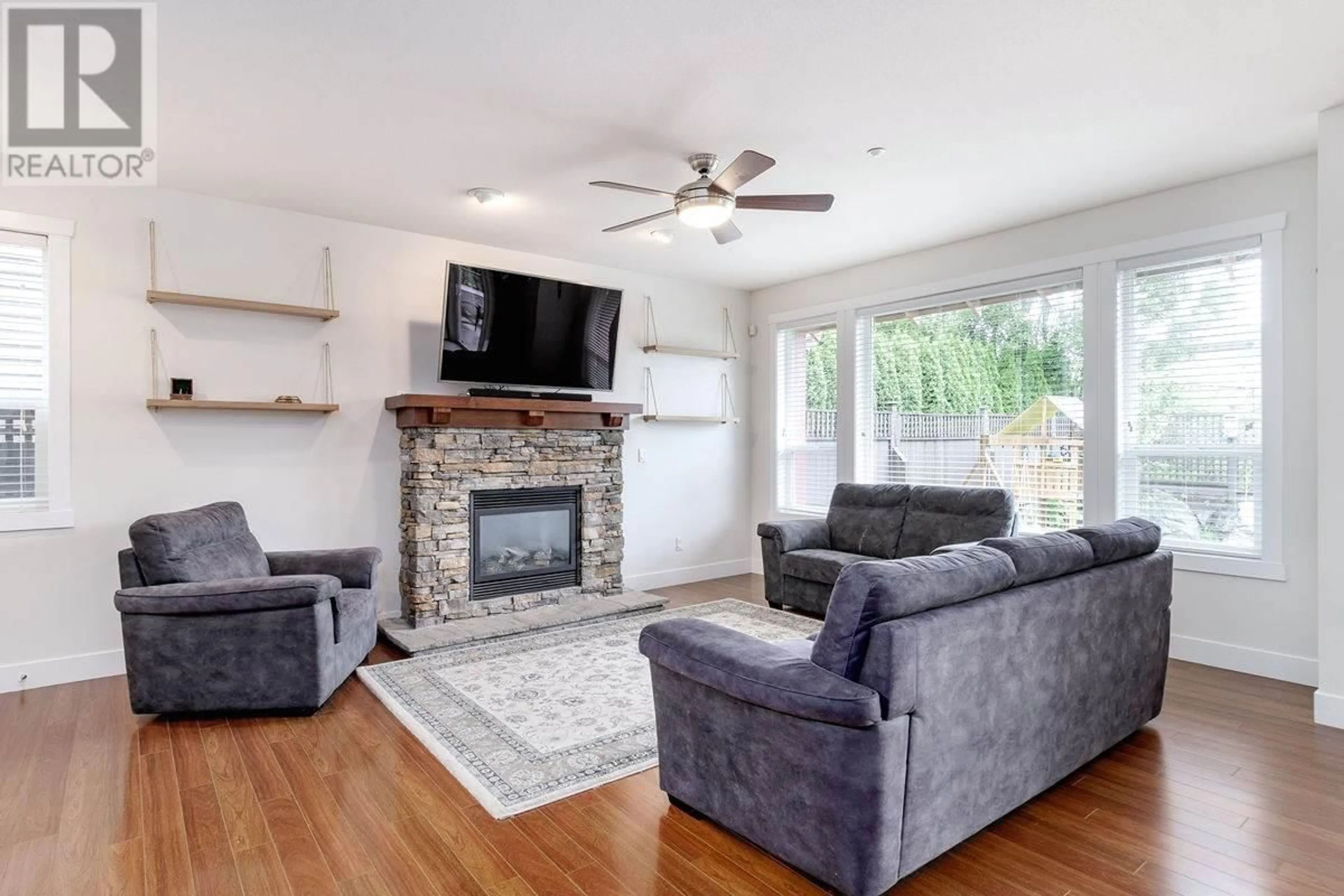 Living room, wood floors for 13671 228 STREET, Maple Ridge British Columbia V4R0B5