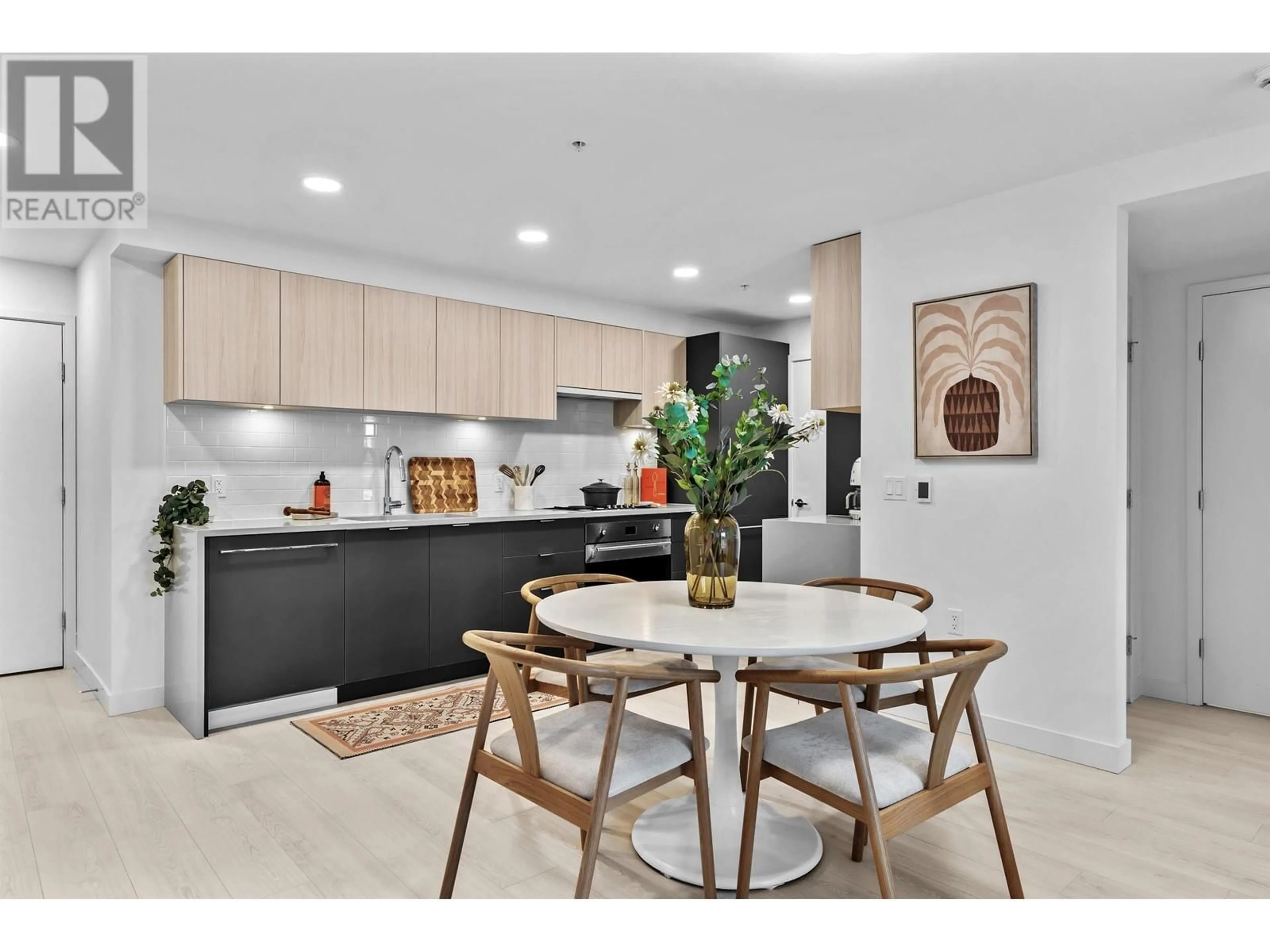 Open concept kitchen for 203 2419 GRANT STREET, Vancouver British Columbia V0V0V0