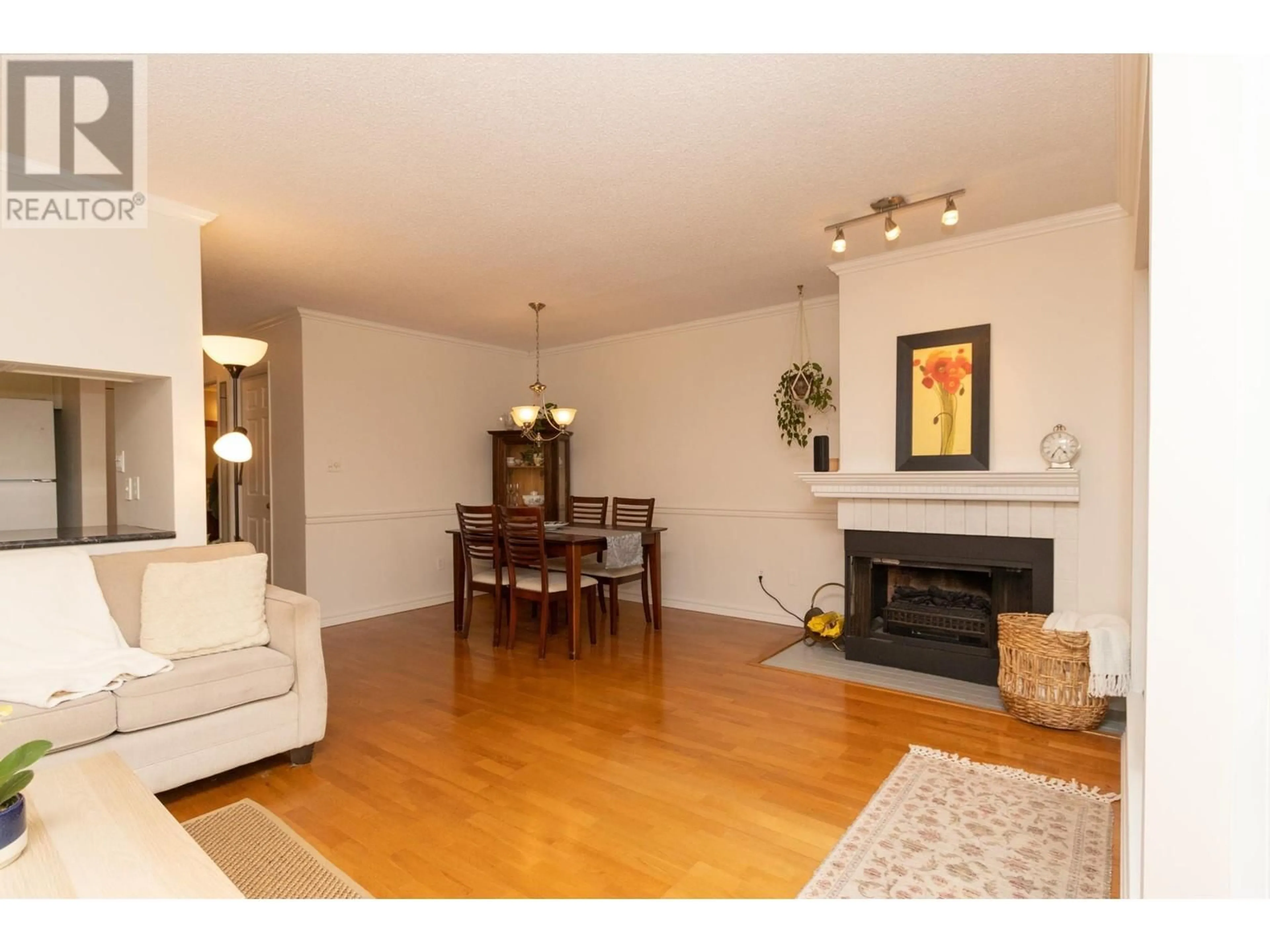 A pic of a room, wood floors for 314 4323 GALLANT AVENUE, North Vancouver British Columbia V7G2C1