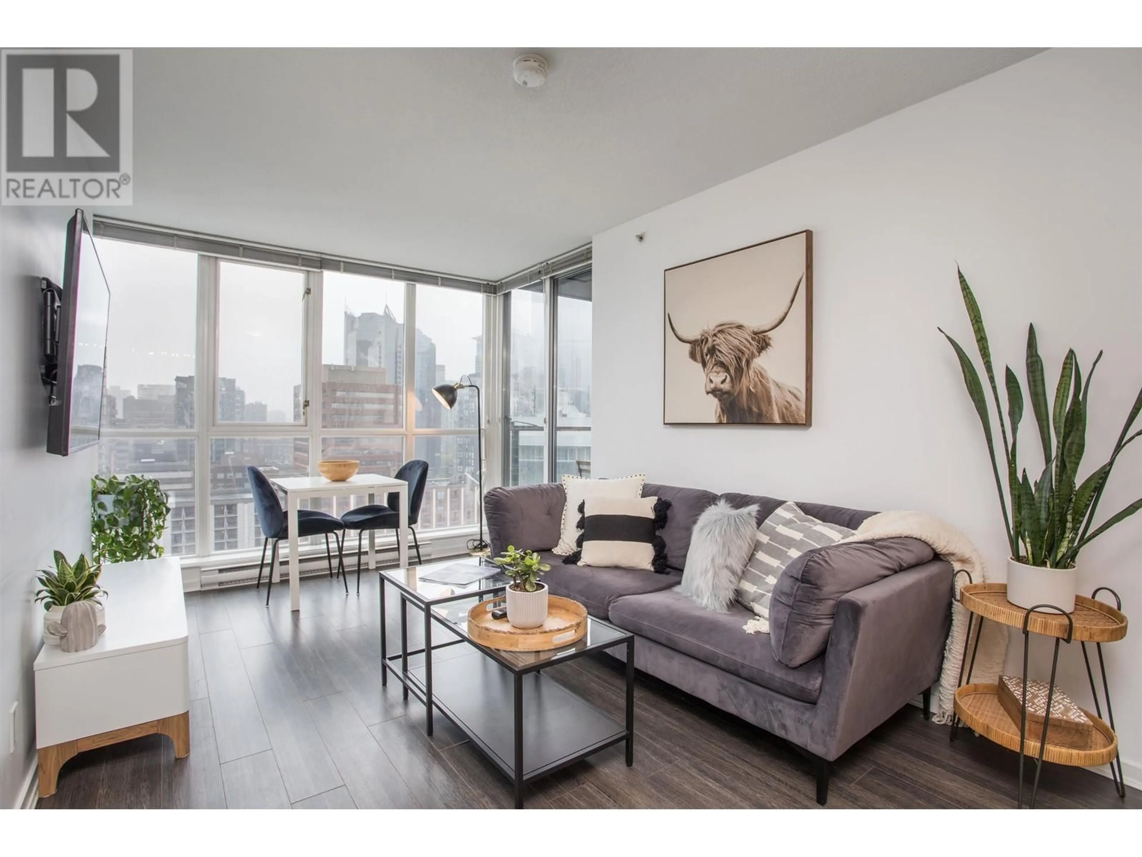 Living room, wood floors for 1801 1155 SEYMOUR STREET, Vancouver British Columbia V6B1K2