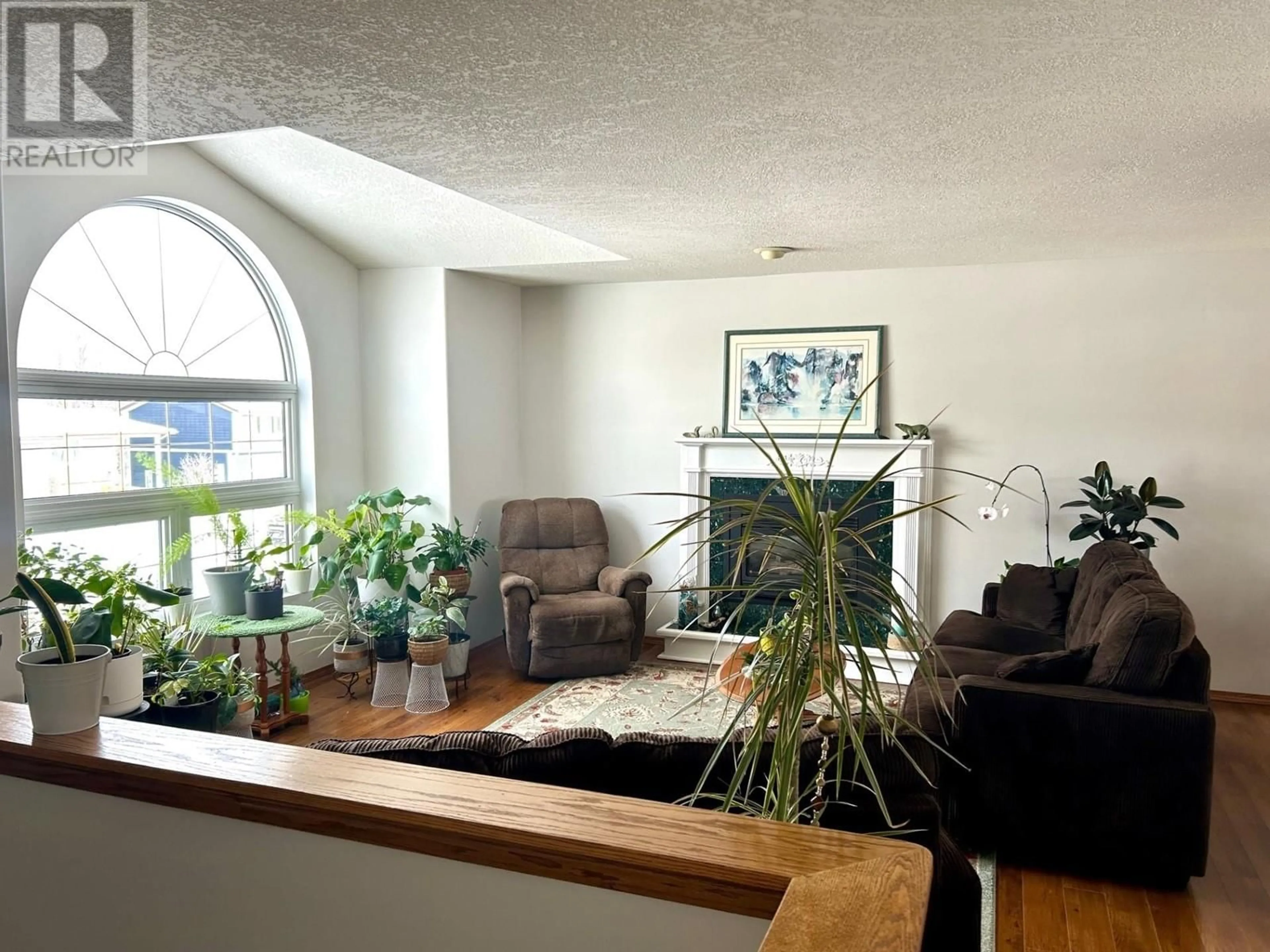 Living room with furniture, unknown for 5527 MINNAKER CRESCENT, Fort Nelson British Columbia V0C1R0