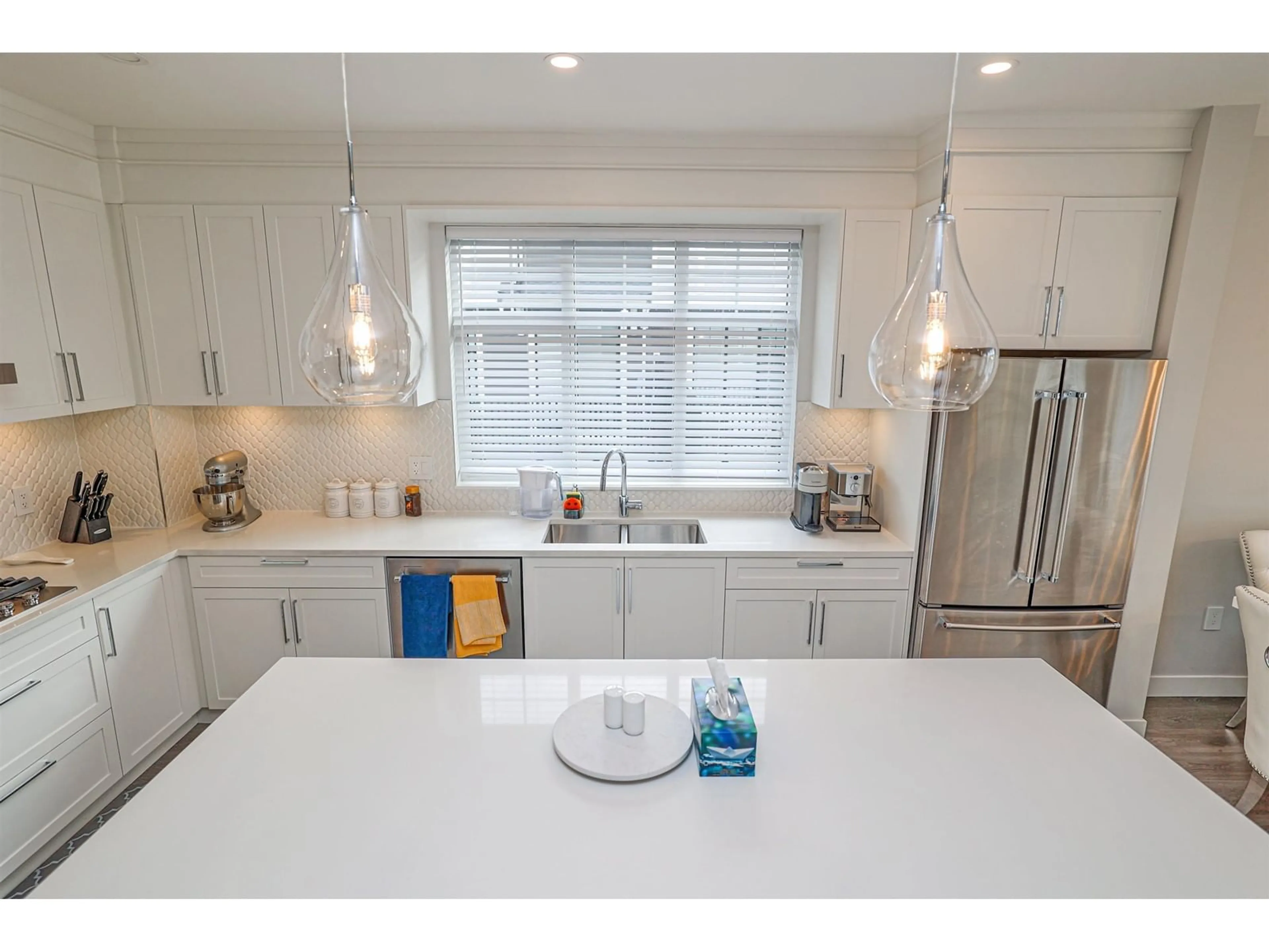 Open concept kitchen for 17 20327 72B AVENUE, Langley British Columbia V2Y4J6