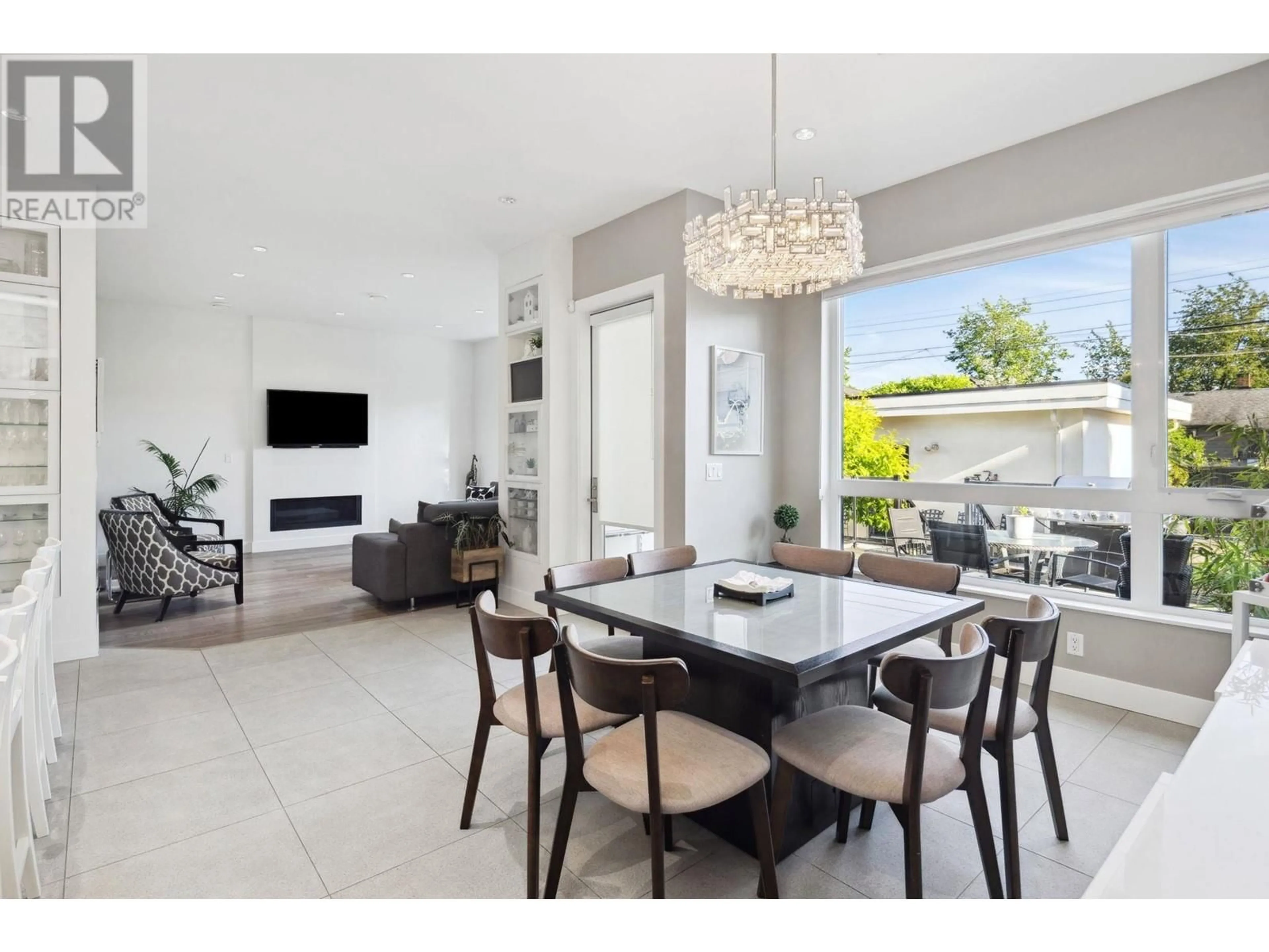 Unknown for 4024 OXFORD STREET, Burnaby British Columbia V5C1C6