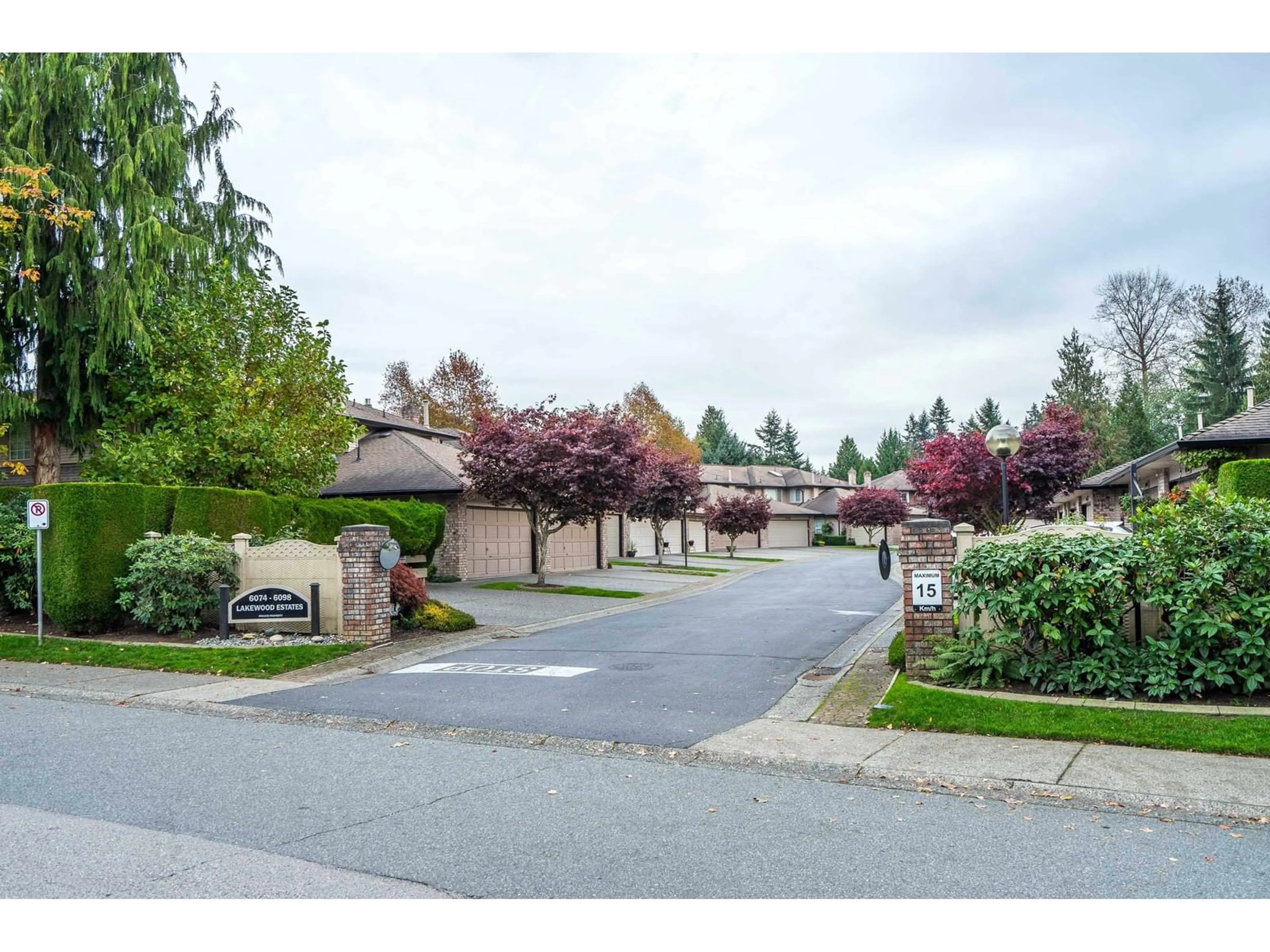 A pic from exterior of the house or condo, the street view for 104 6090 W BOUNDARY DRIVE, Surrey British Columbia V3X2B3