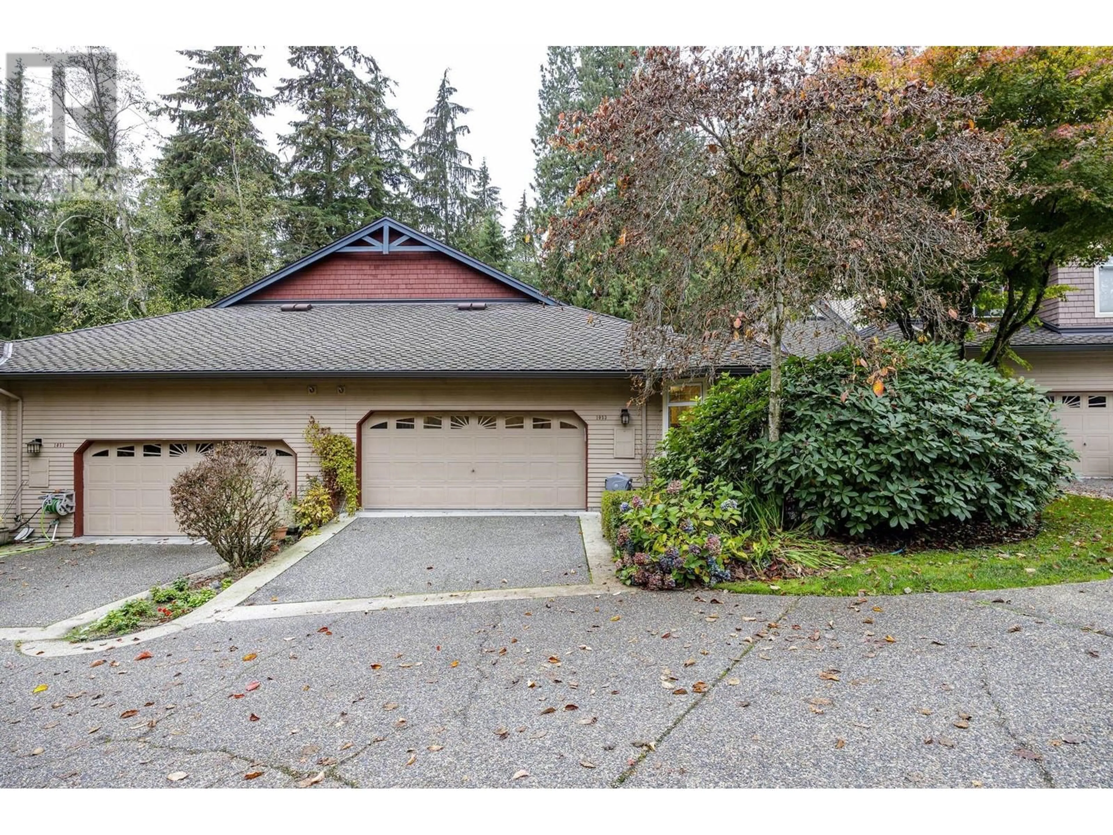 A pic from exterior of the house or condo, cottage for 1053 STRATHAVEN DRIVE, North Vancouver British Columbia V7H2L5