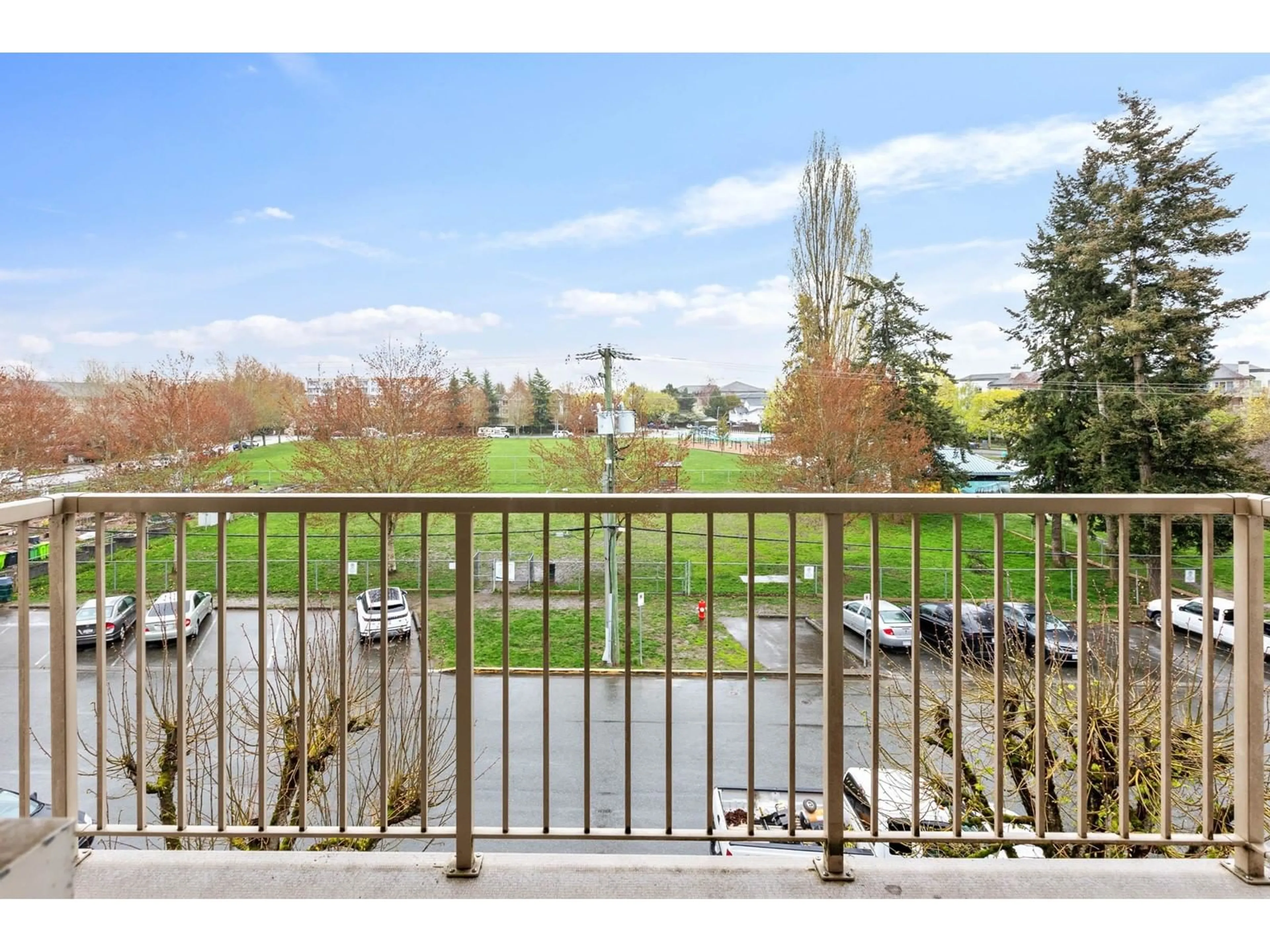 Patio, the fenced backyard for 306 5489 201 STREET, Langley British Columbia V3A1P8