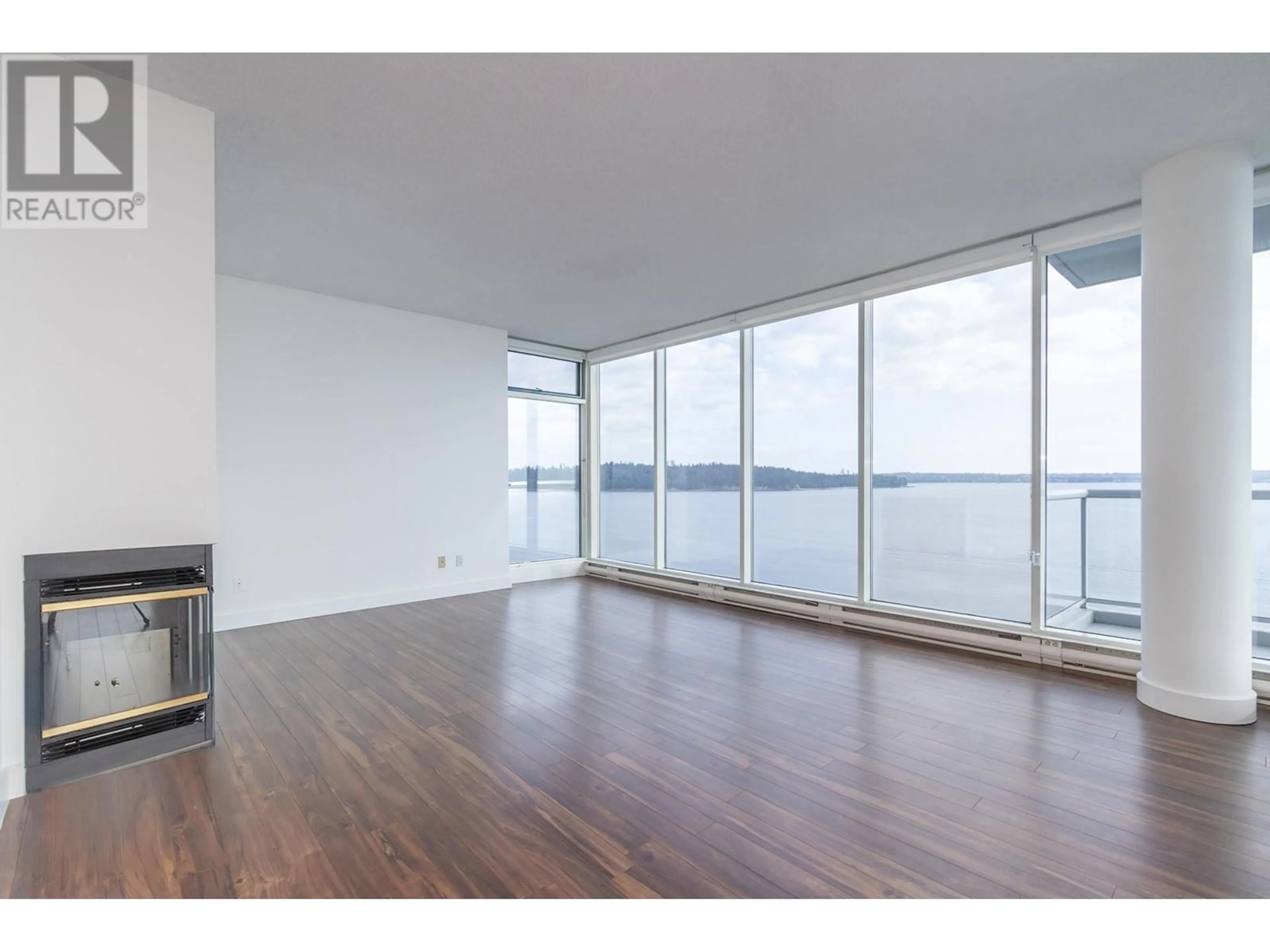 A pic of a room, wood floors for 1201 2120 ARGYLE AVENUE, West Vancouver British Columbia V7V1A4