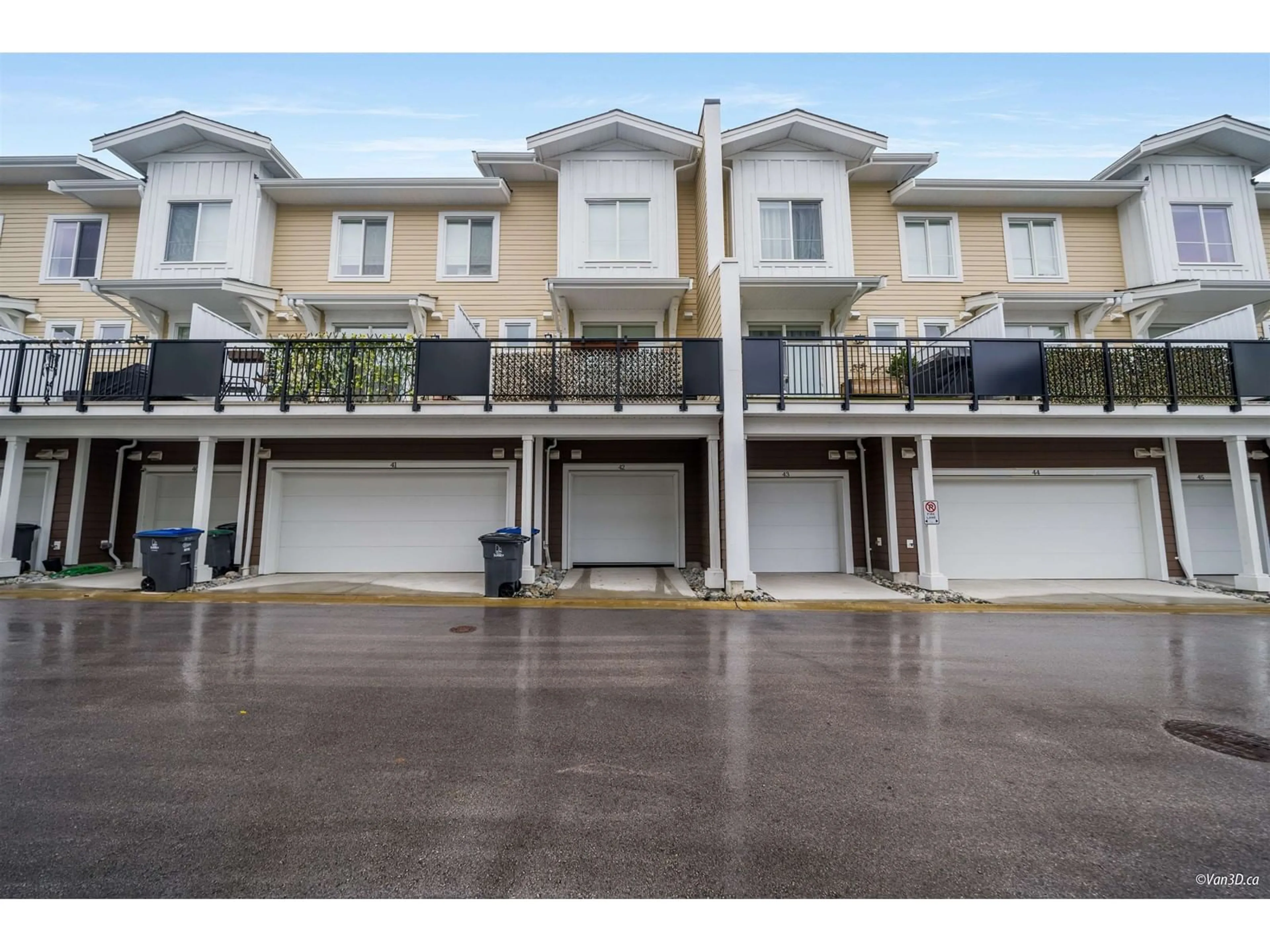 A pic from exterior of the house or condo, the street view for 42 16561 17A AVENUE, Surrey British Columbia V3Z1J3