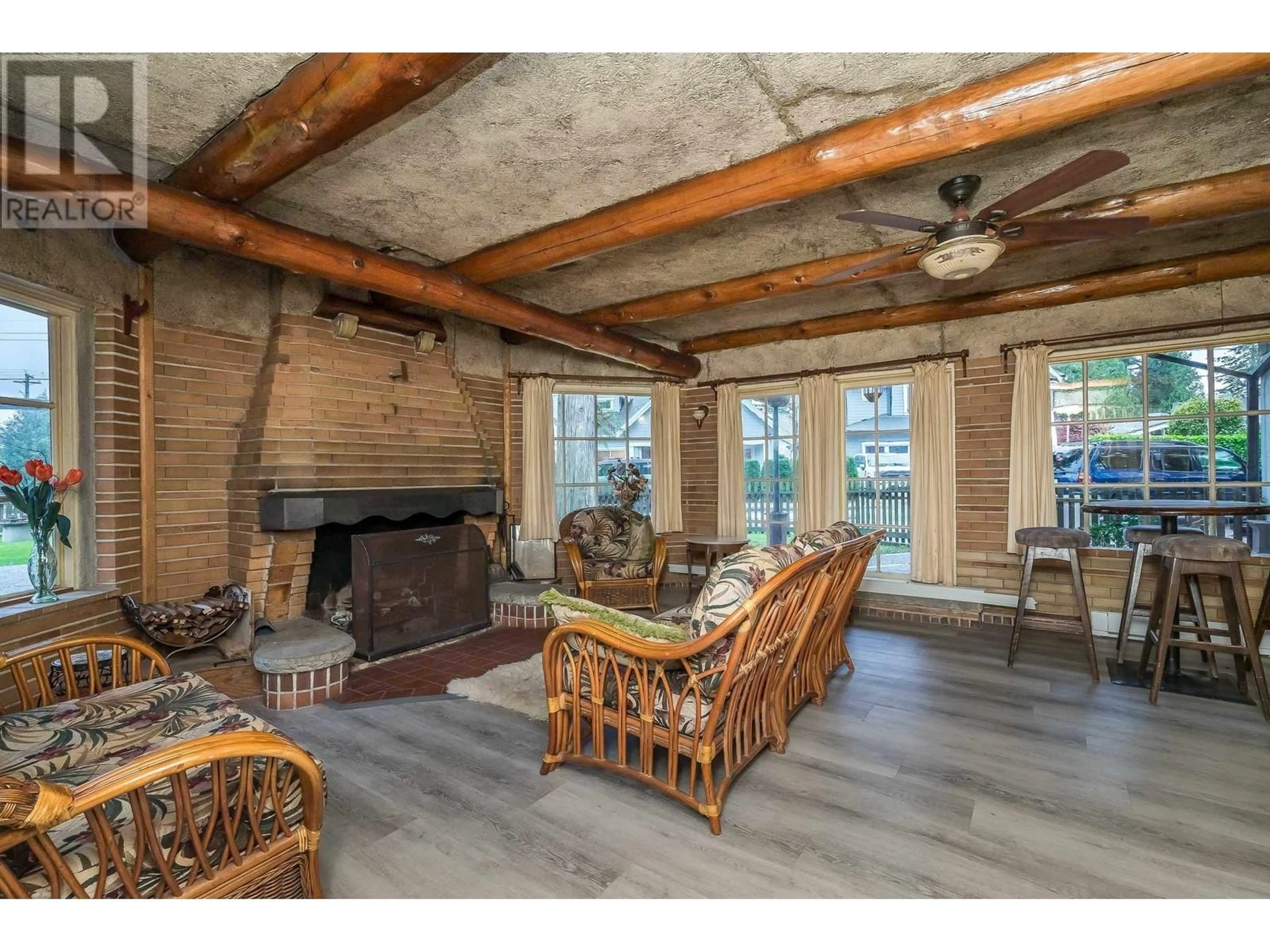 Living room, wood floors for 5990 KIRKWOOD ROAD, Delta British Columbia V4L1G4